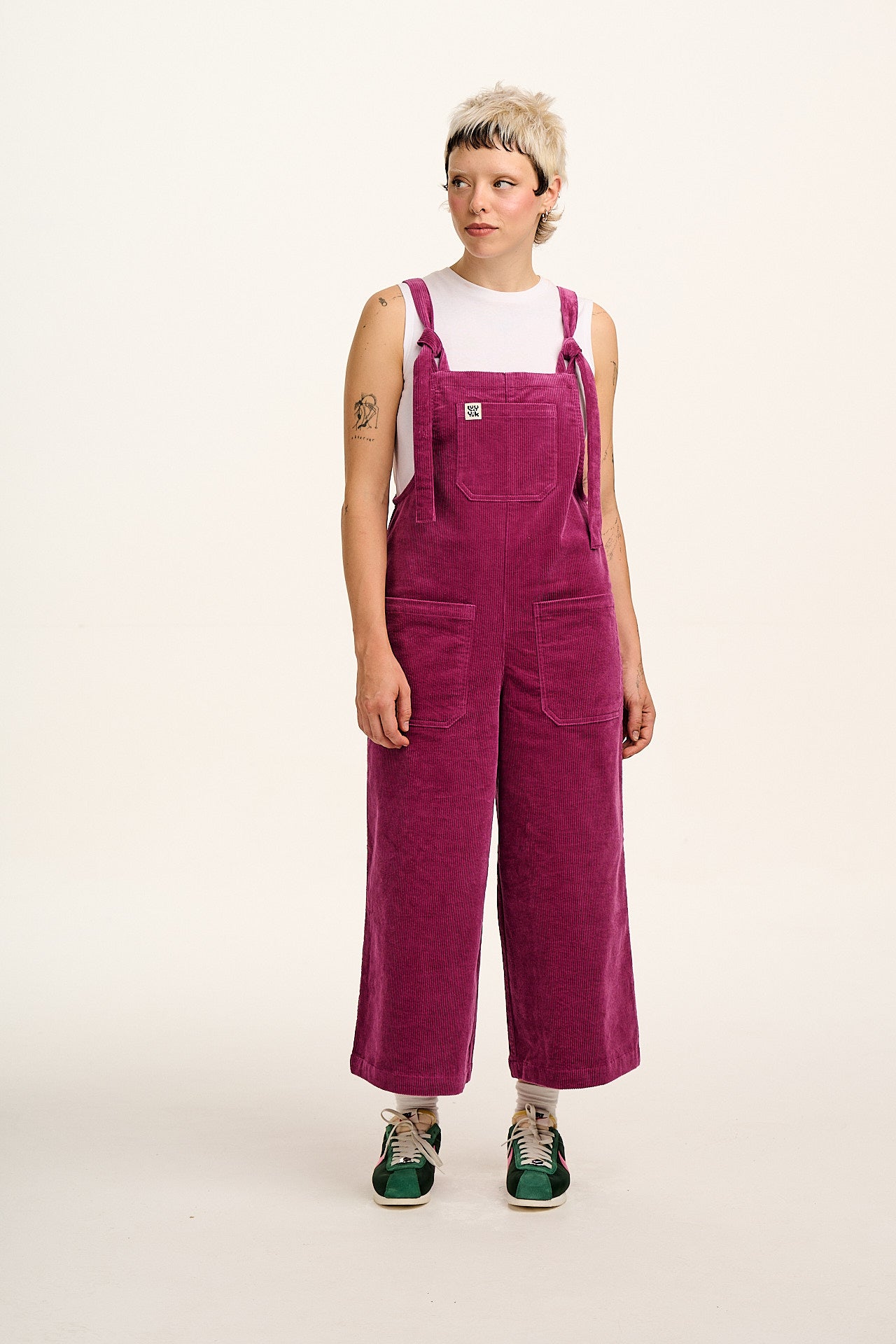 Jenny - Wide Leg Corduroy Dungaree in Raspberry