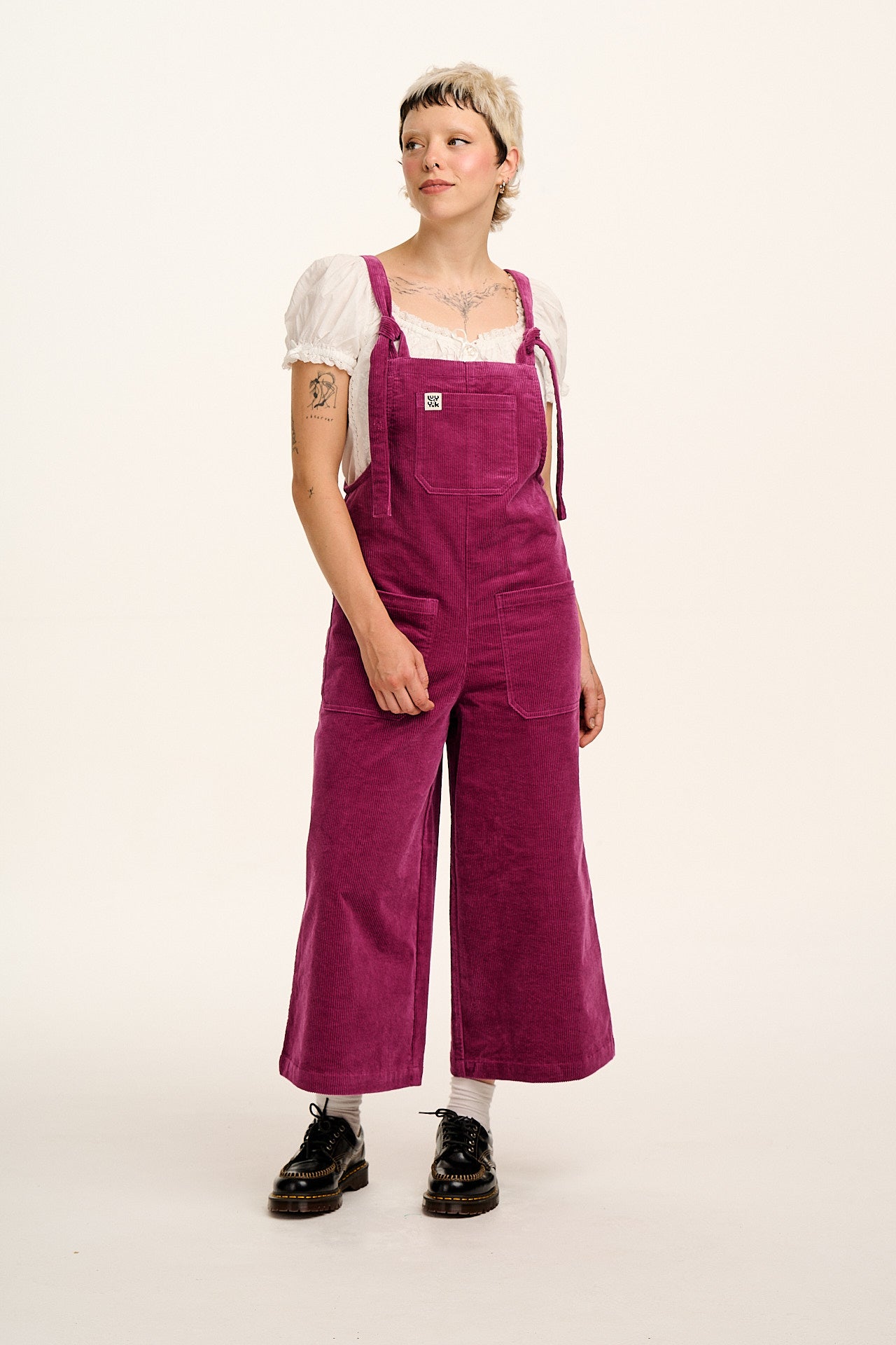 Jenny - Wide Leg Corduroy Dungaree in Raspberry