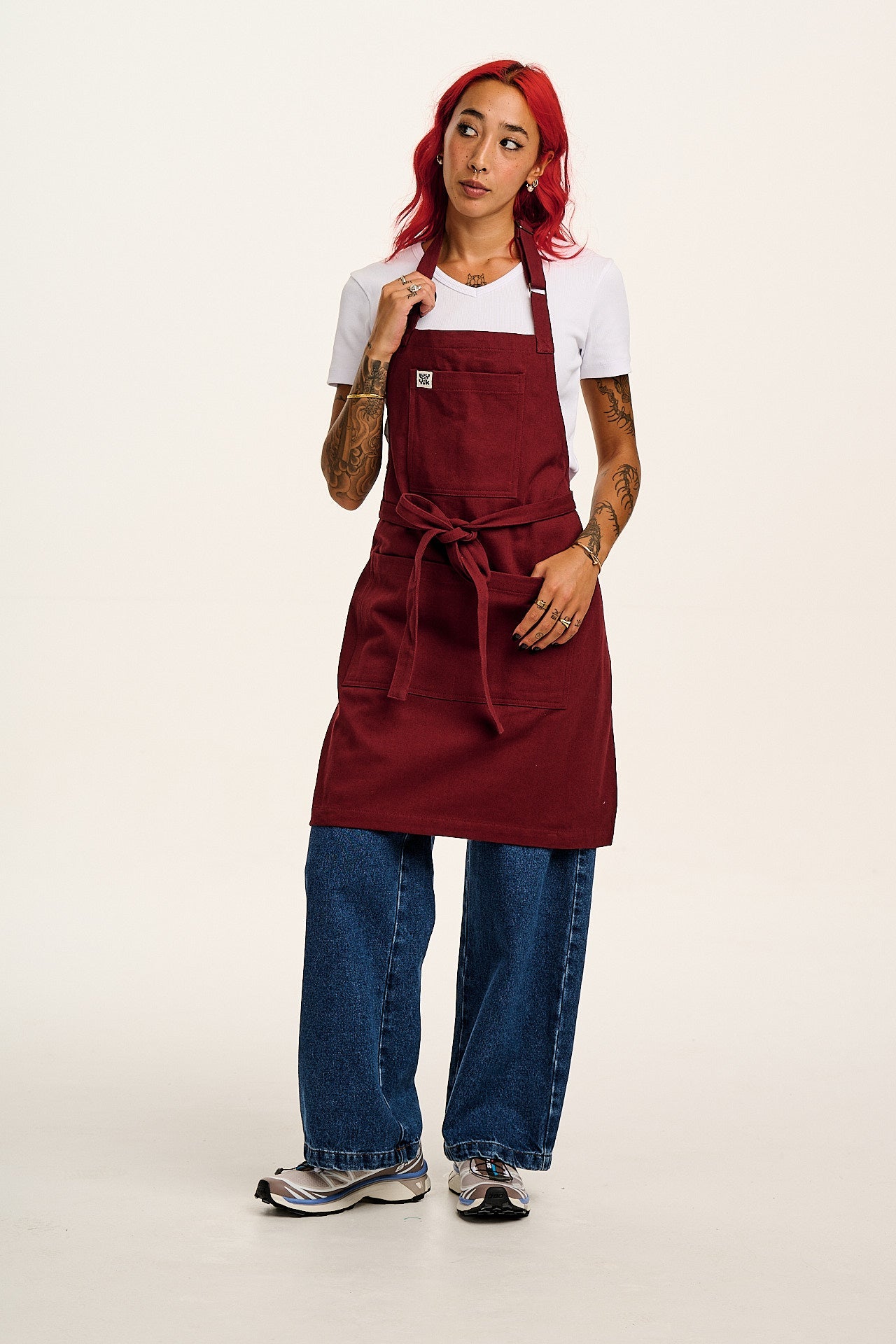 Ada - Heavyweight Cotton Apron in Maroon