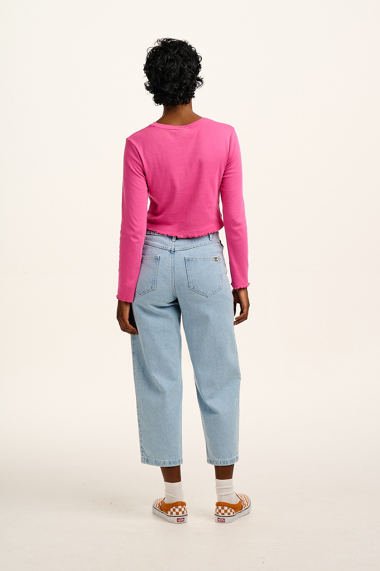 Hansel - Long Sleeve Cotton Crop Top in Mulberry Pink