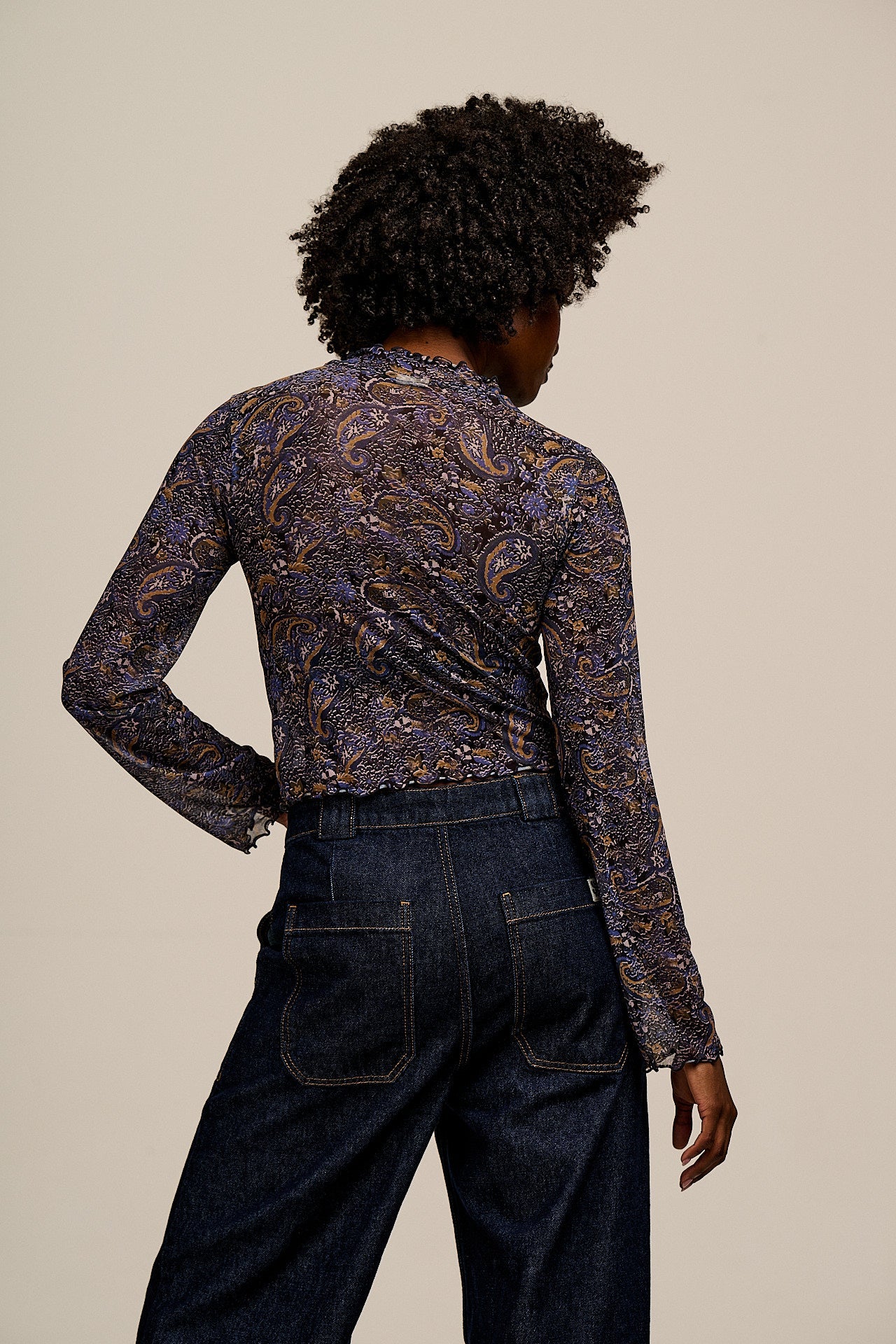 Perrie - Long Sleeve Mesh Top in Blue Grunge Paisley Print