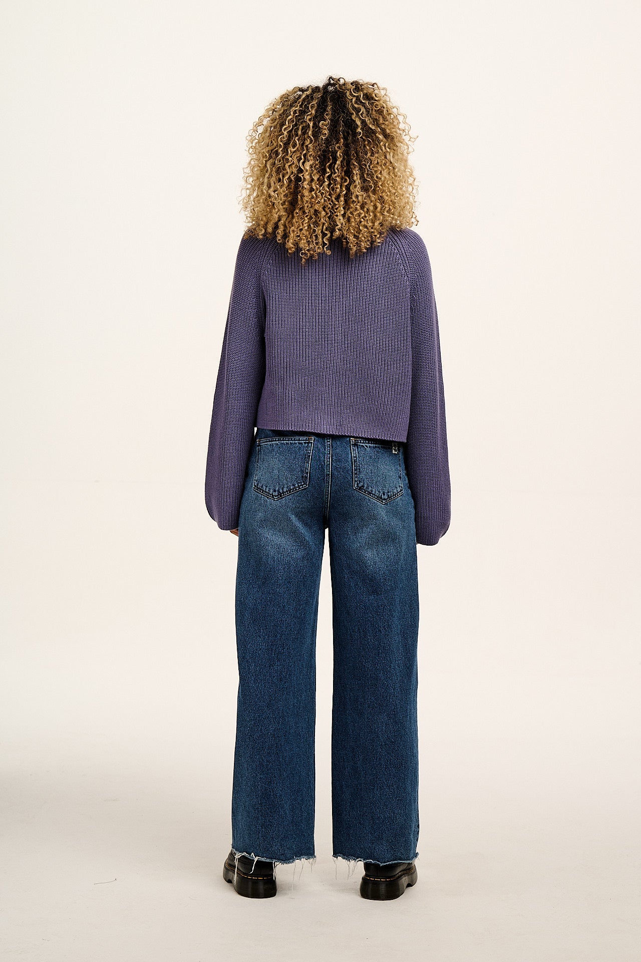 Robyn - V-Neck Cotton Cardigan in Purple