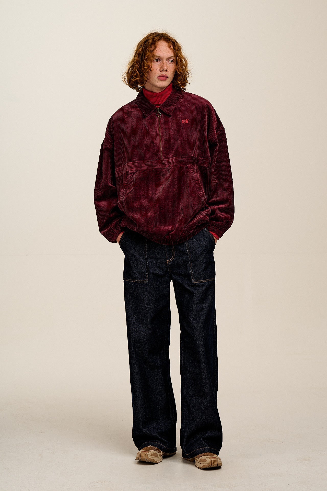 Hiezu - Corduroy Jacket in Burgundy