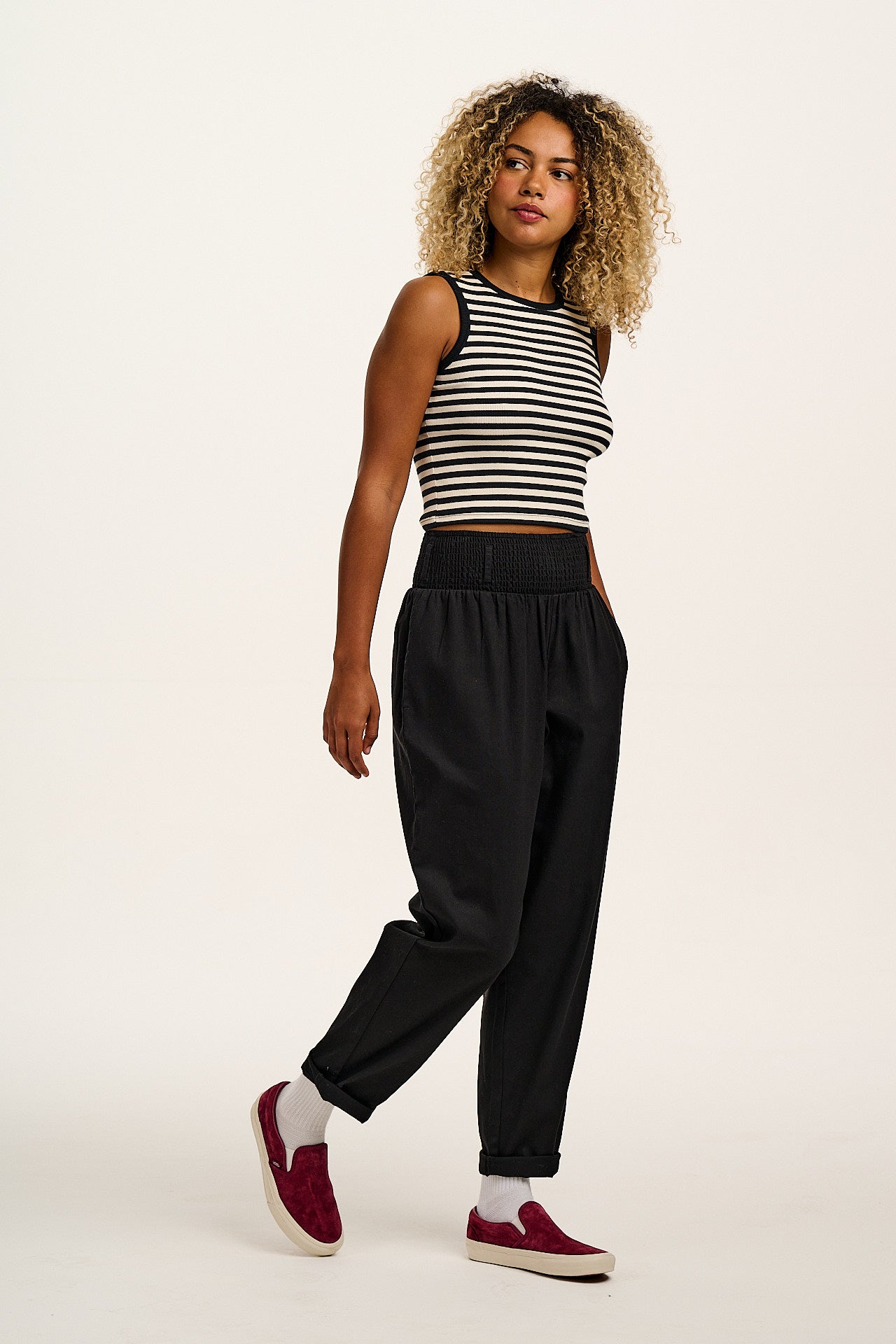 Alexa - Cotton Trousers in Black