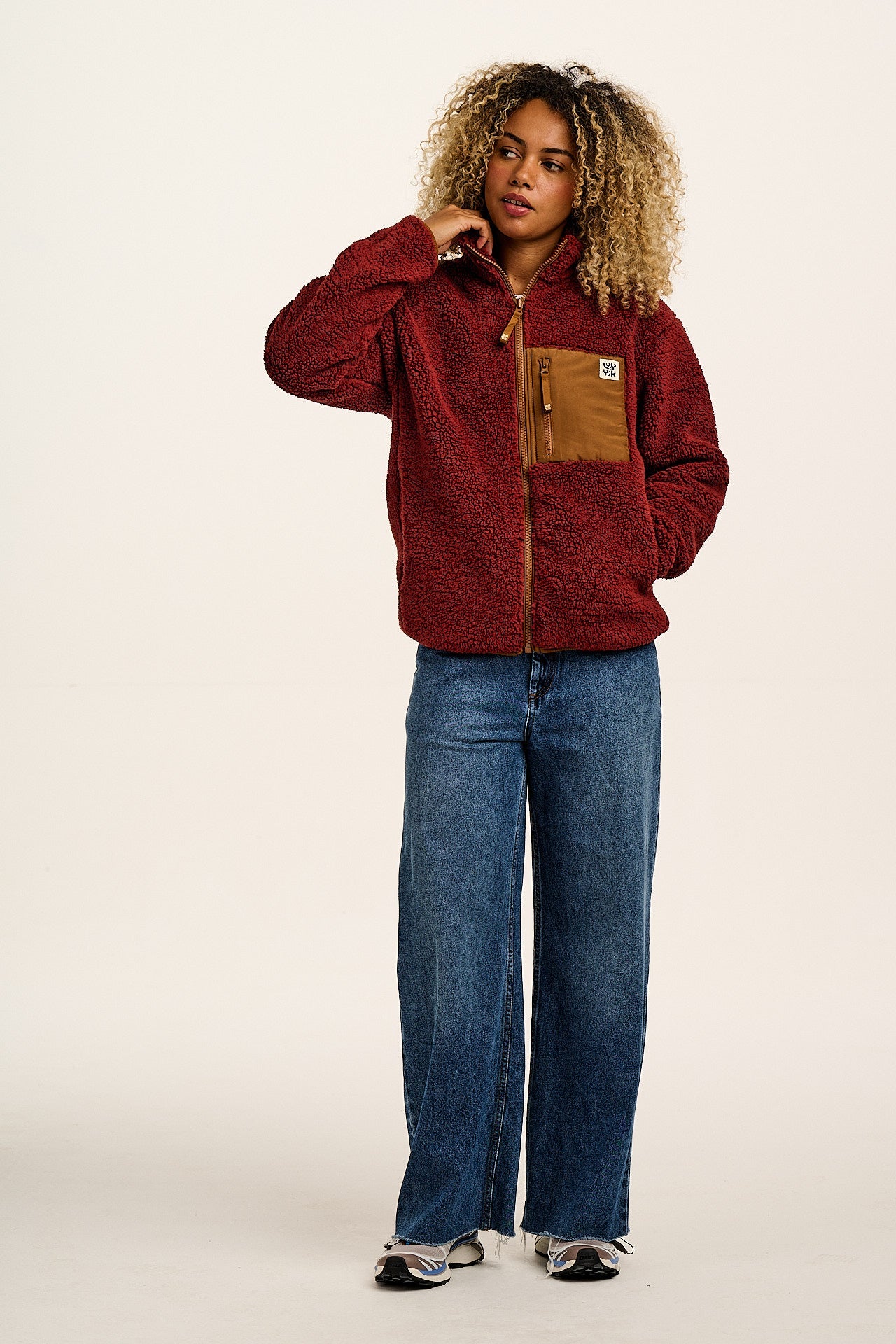 Harper - Borg Fleece Jacket in Jasper Red
