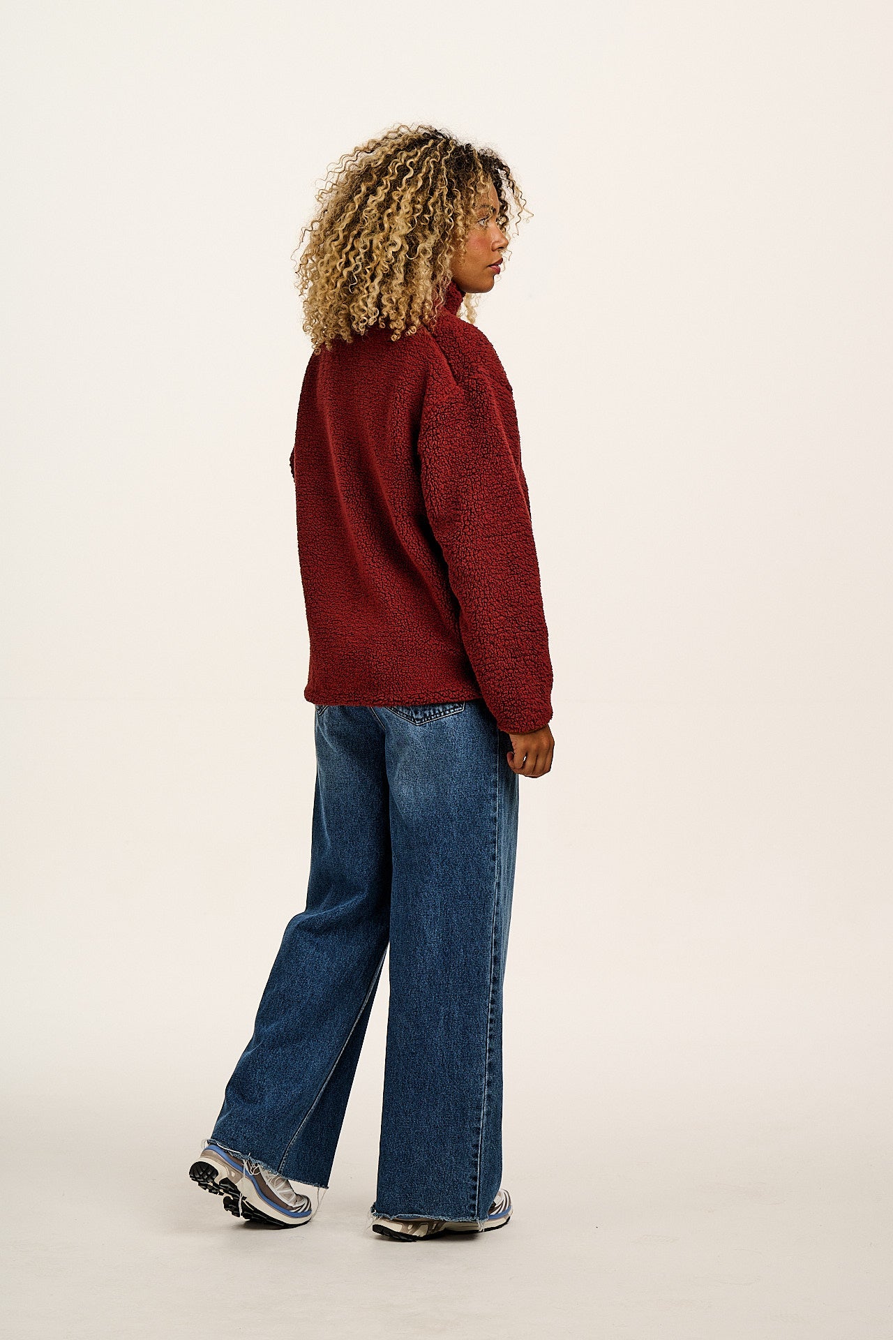 Harper - Borg Fleece Jacket in Jasper Red