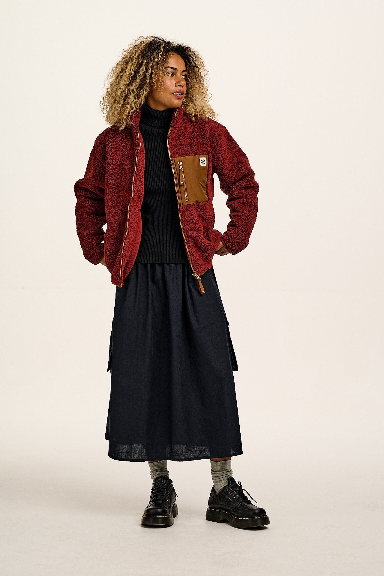 Harper - Borg Fleece Jacket in Jasper Red