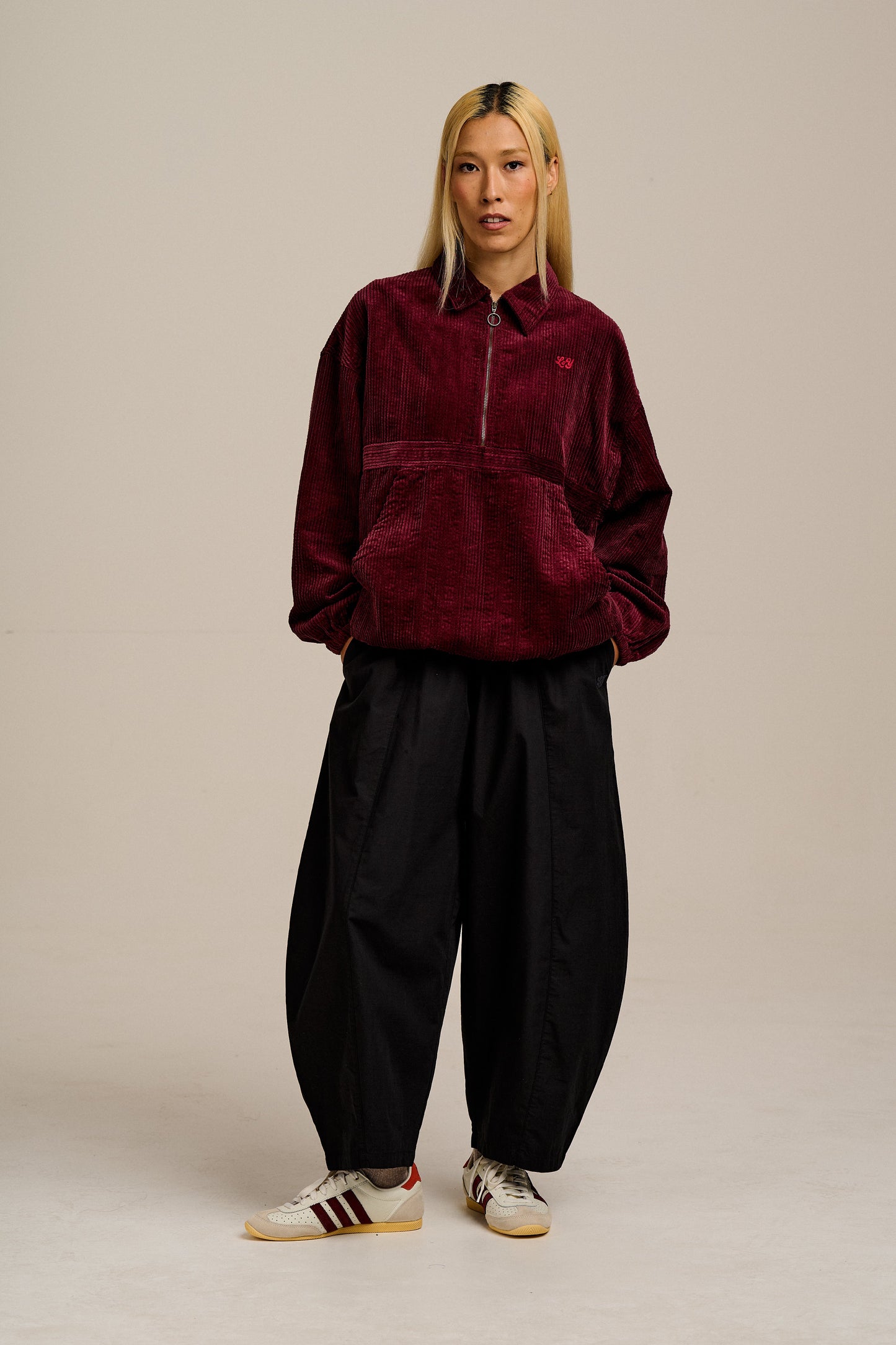 Obregon - Barrel Leg Cotton Trousers in Black