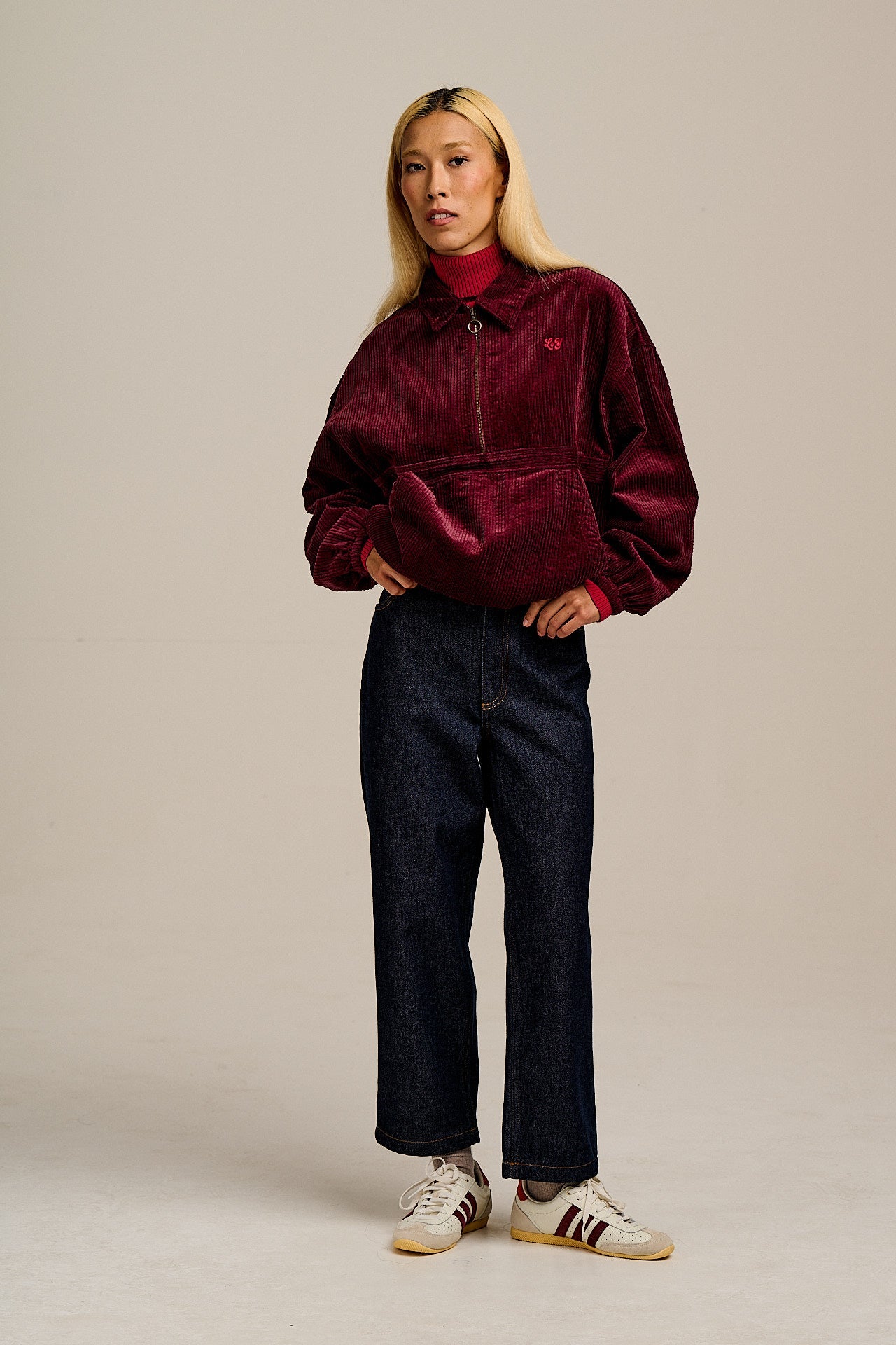 Hiezu - Corduroy Jacket in Burgundy