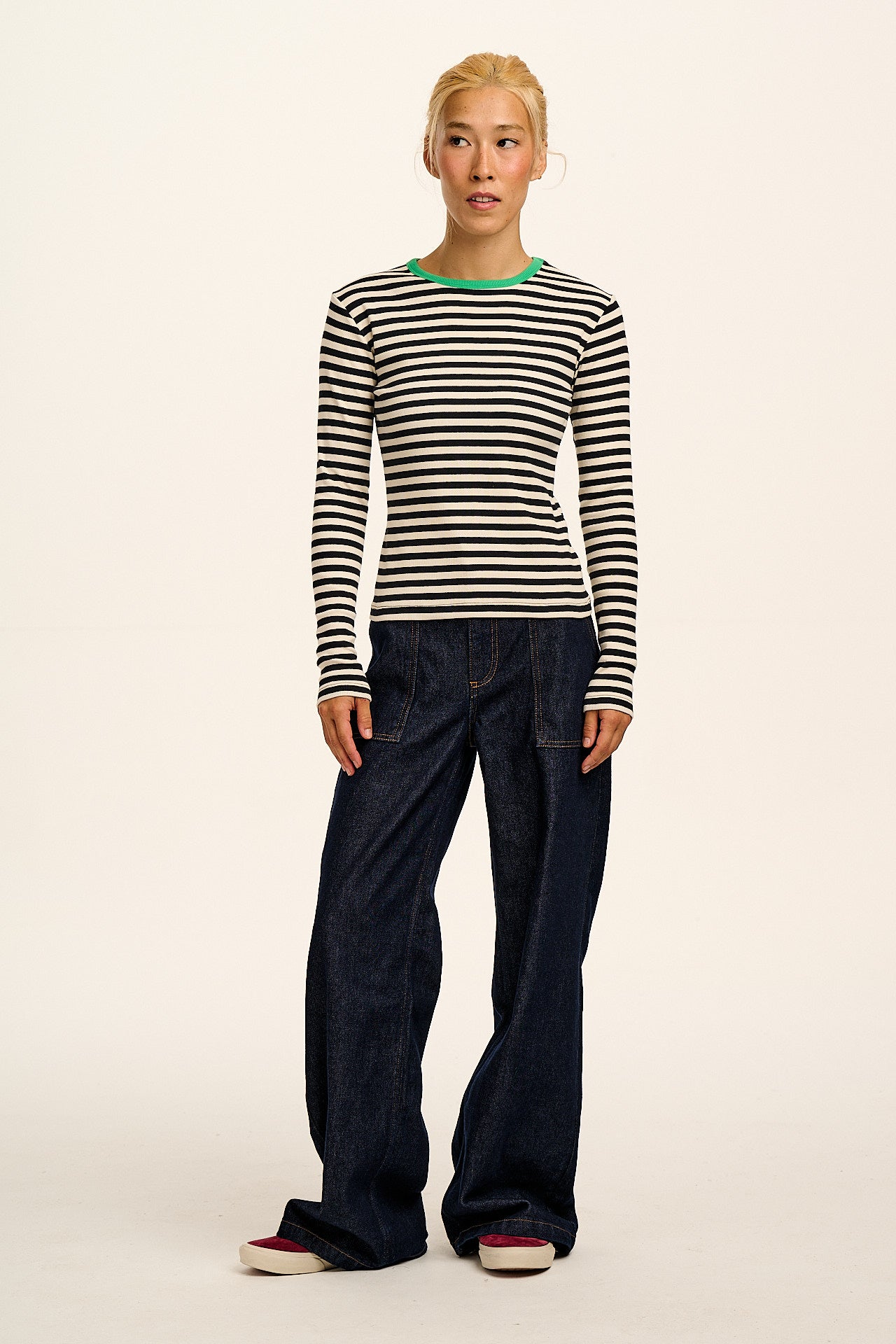 Grayson - Long Sleeve Cotton Tee in Black & White Stripe