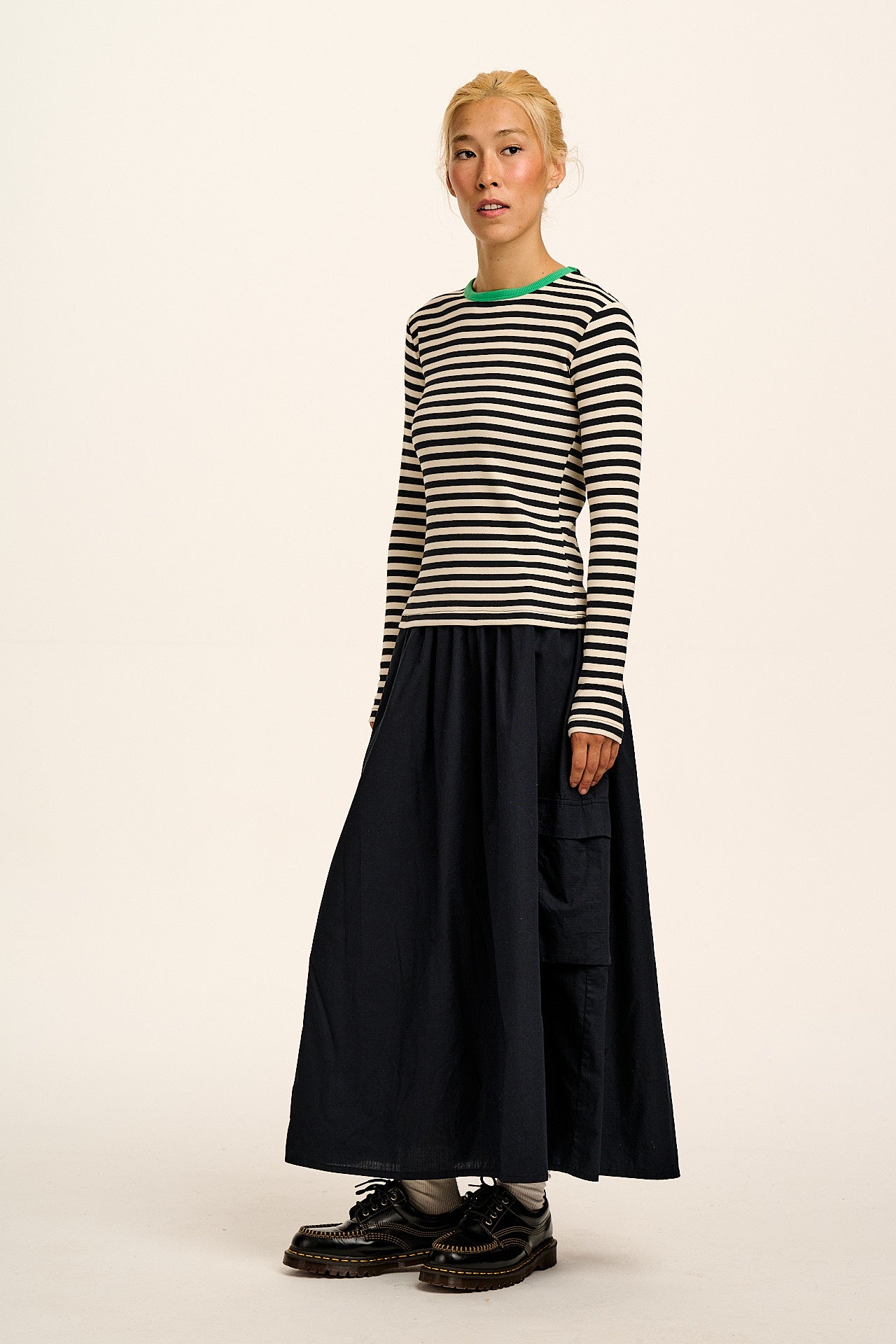 Grayson - Long Sleeve Cotton Tee in Black & White Stripe