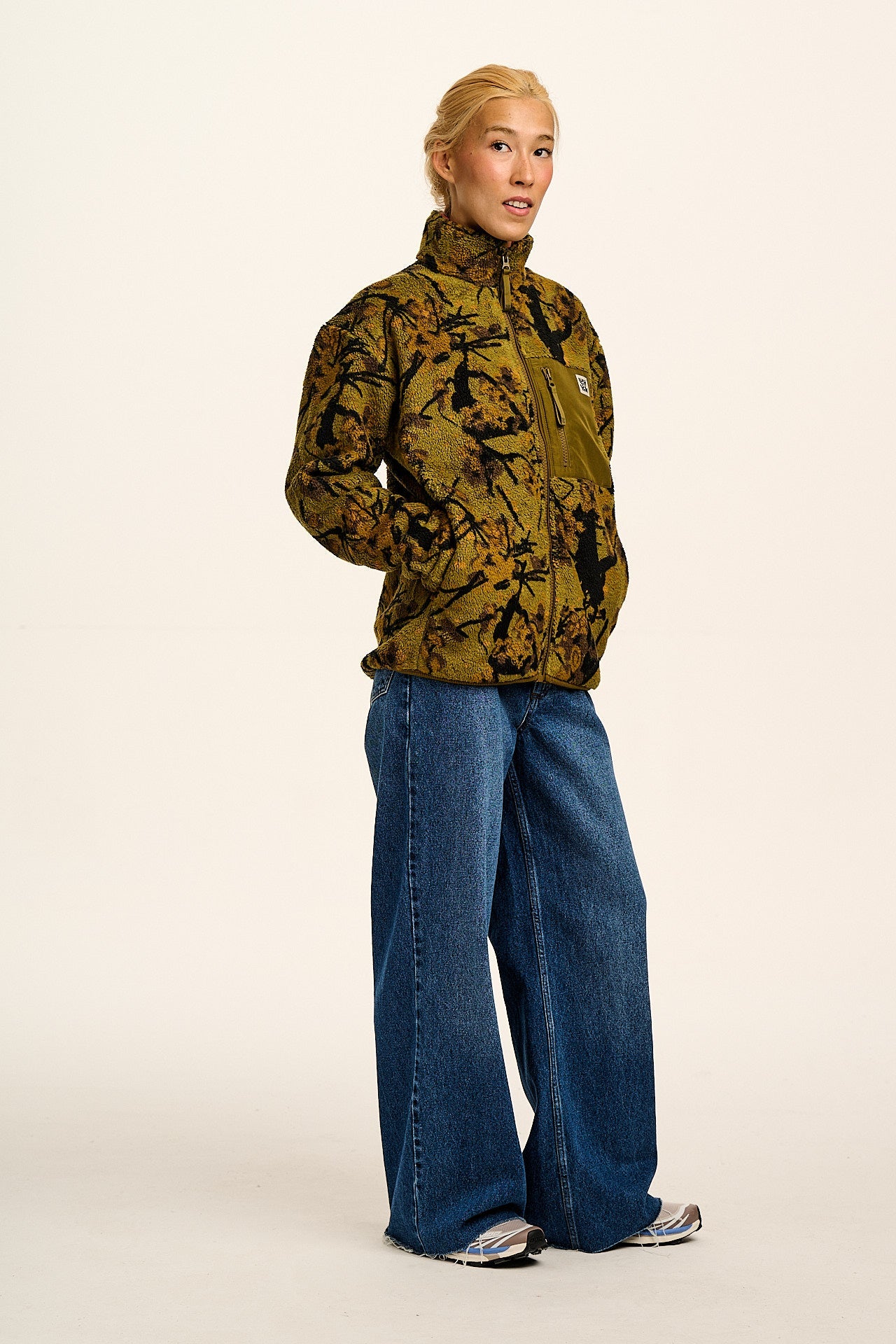 Harper - Borg Fleece Jacket in Green Blossom