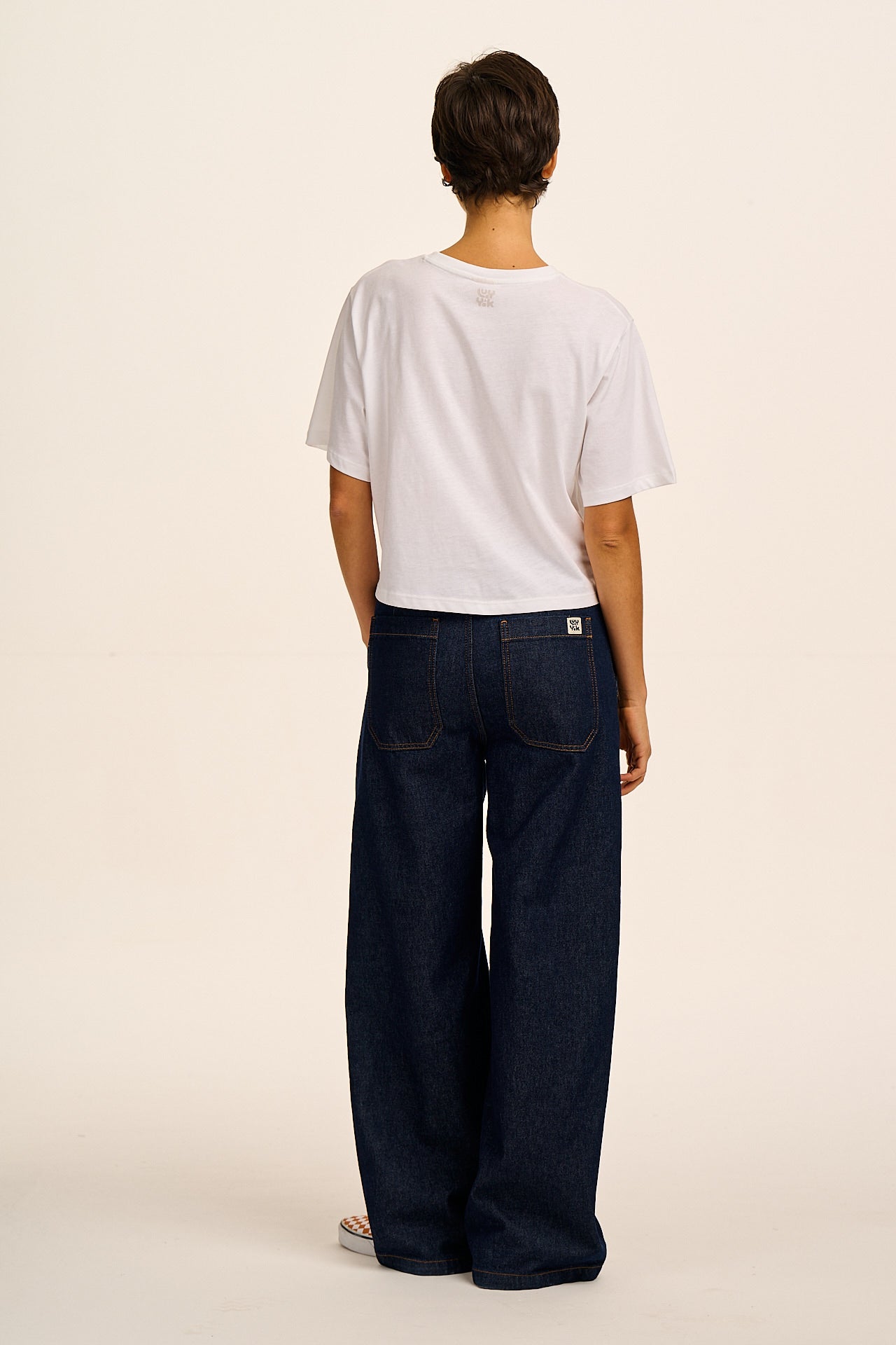 Zayla - Cropped Boxy Tee in White