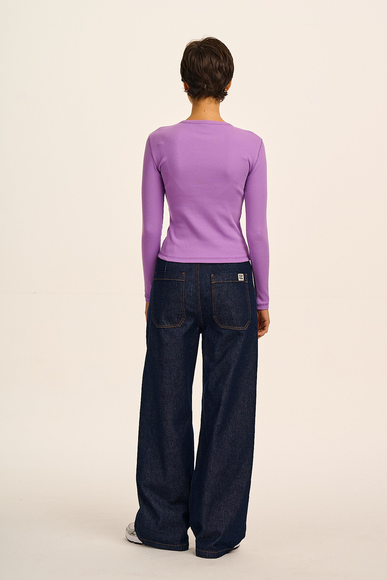 Grayson - Long Sleeve Cotton Tee in Lavender