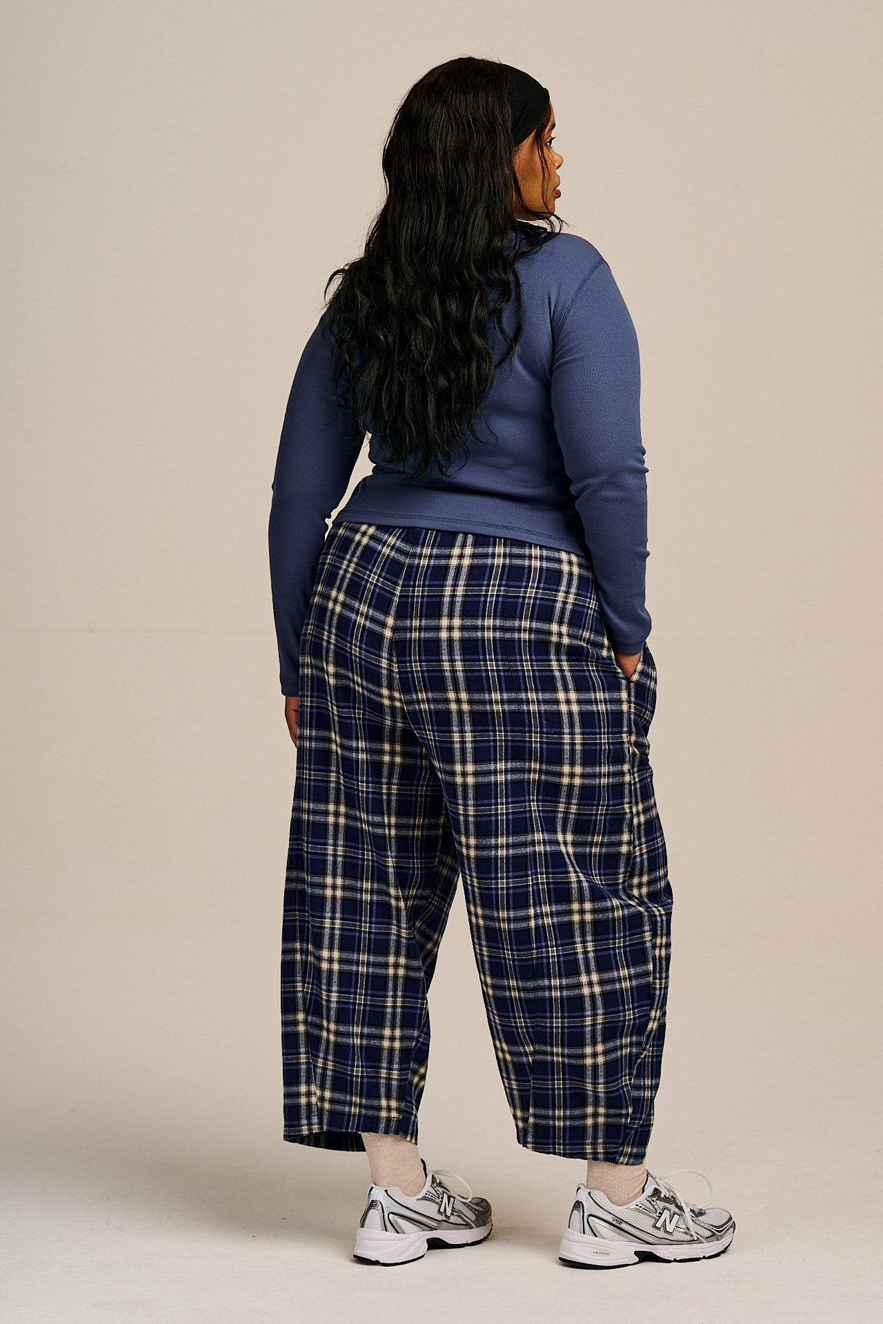Obregon - Barrel Leg Brushed Cotton Trousers in Blue Tartan Check