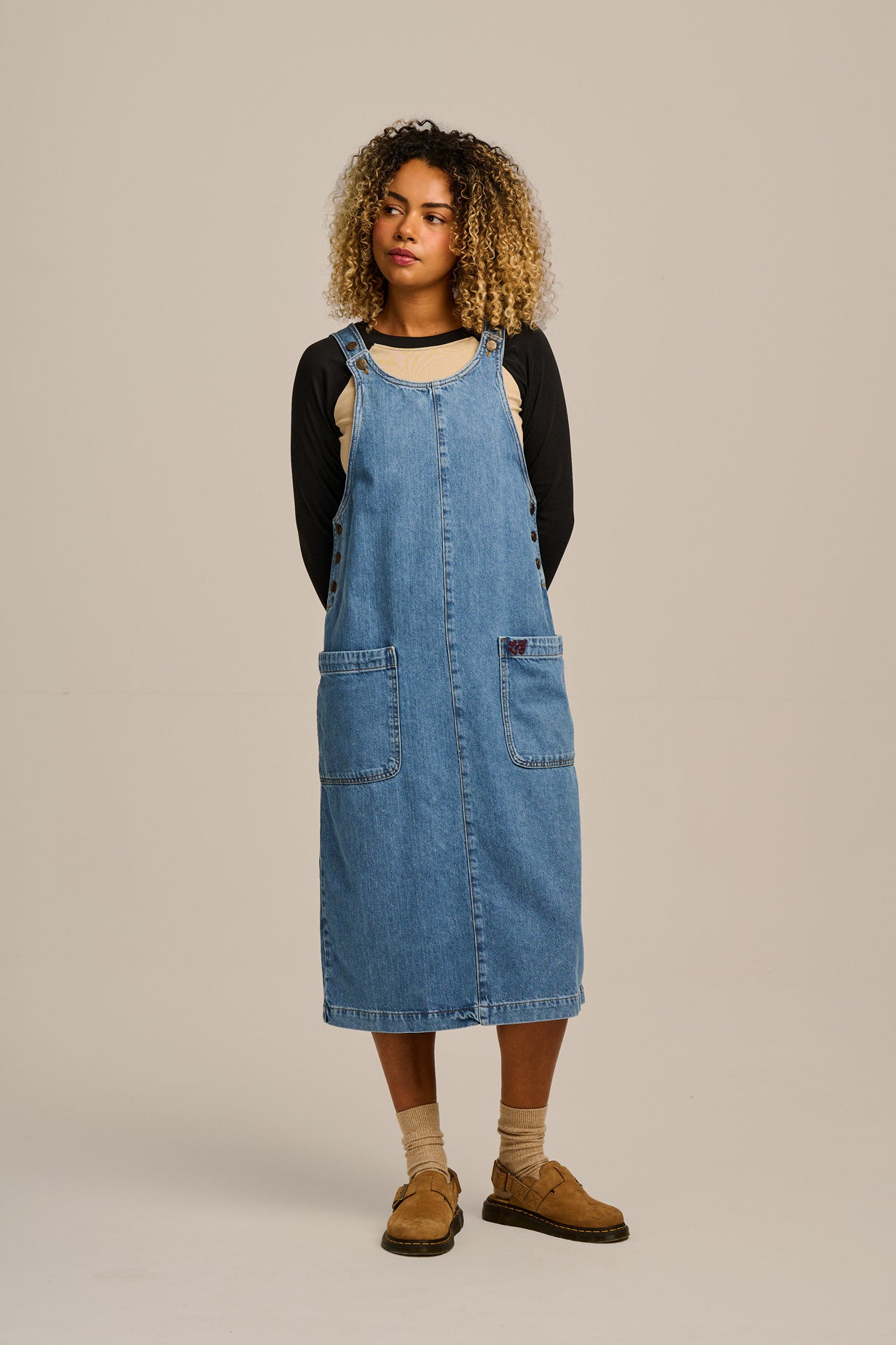 Lily - Denim Midi Dress in Midwash Denim