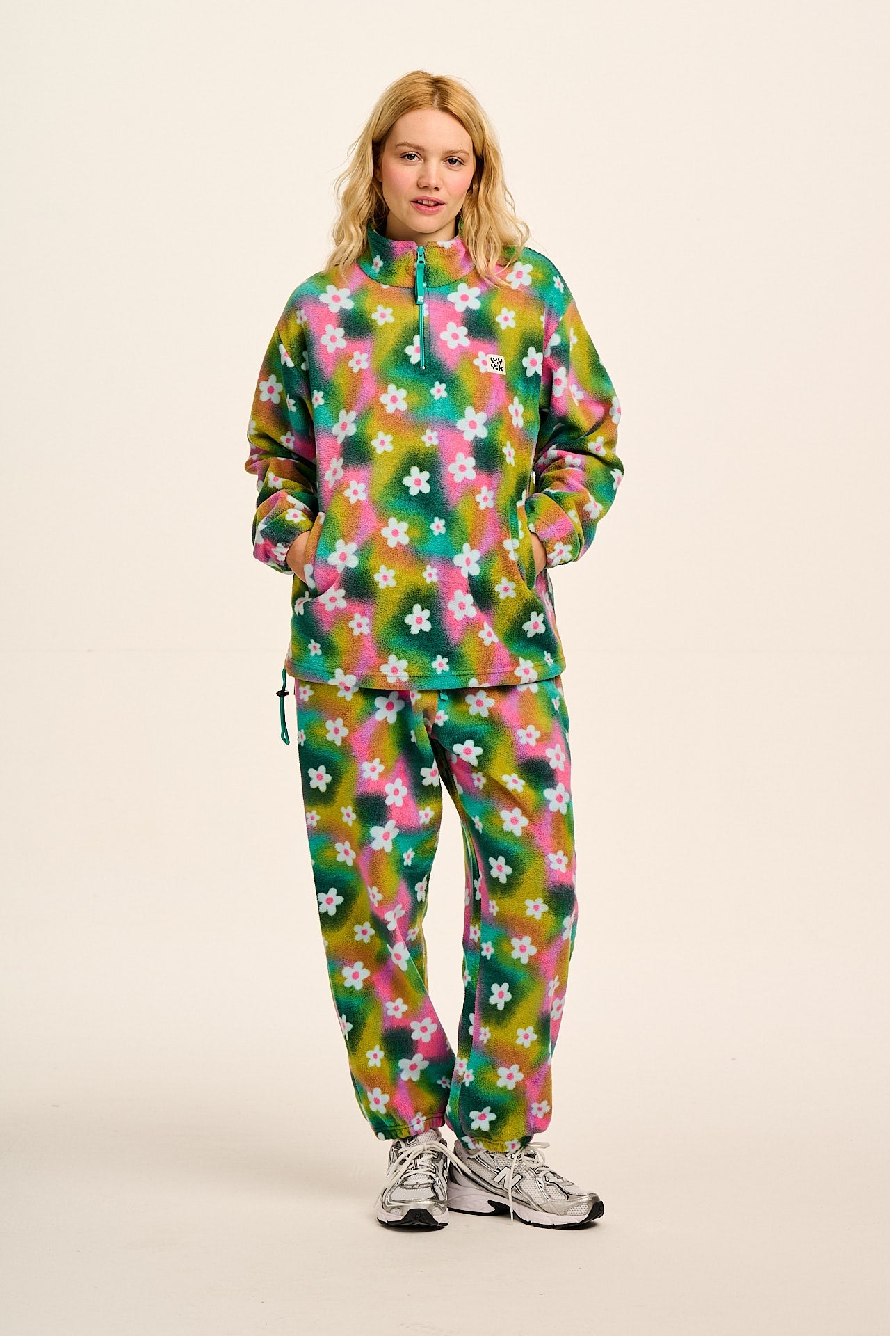 Stevie - Soft Polar Fleece in Tie Dye Daisy Lu