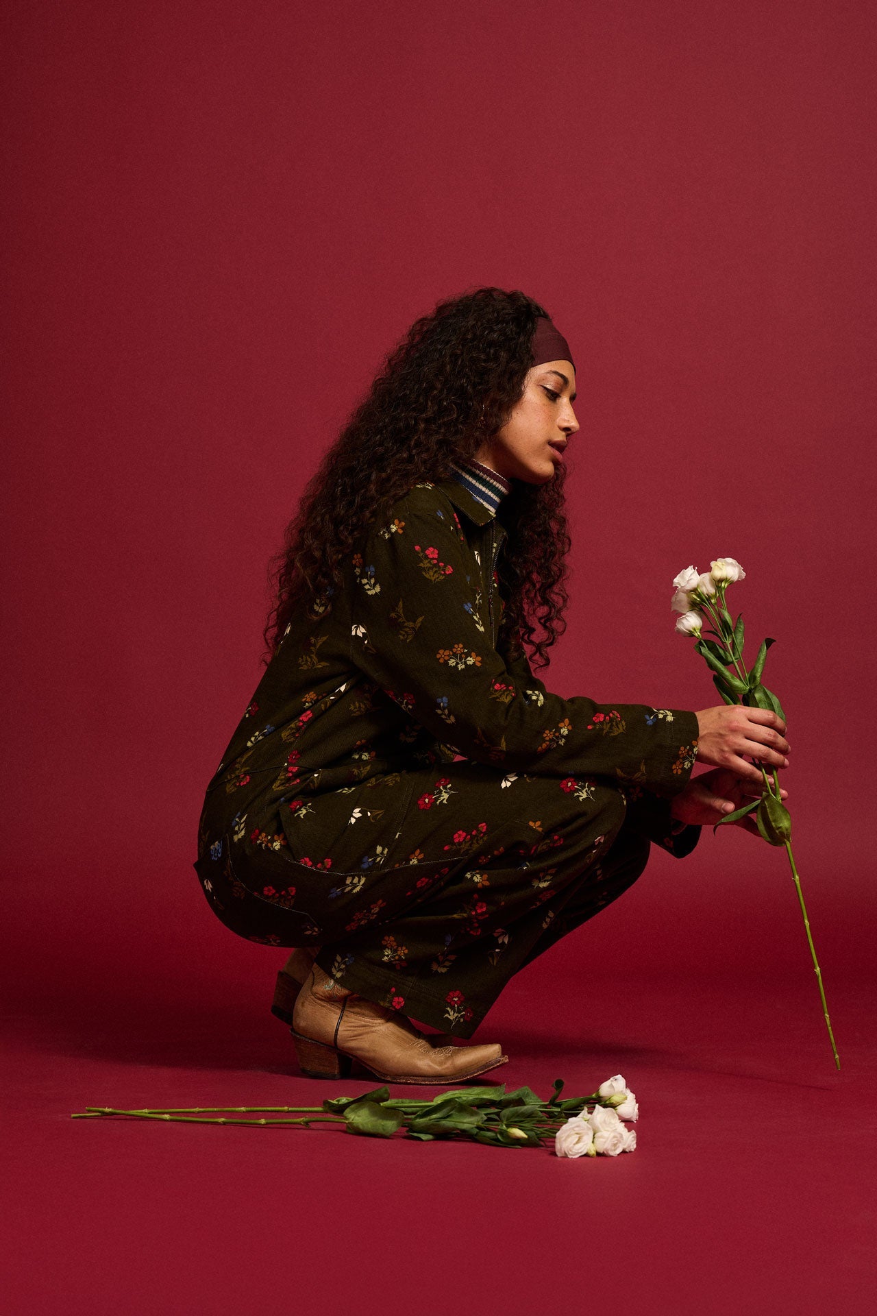 Arendal - Cotton Long Sleeve Jumpsuit in Winter Blooms