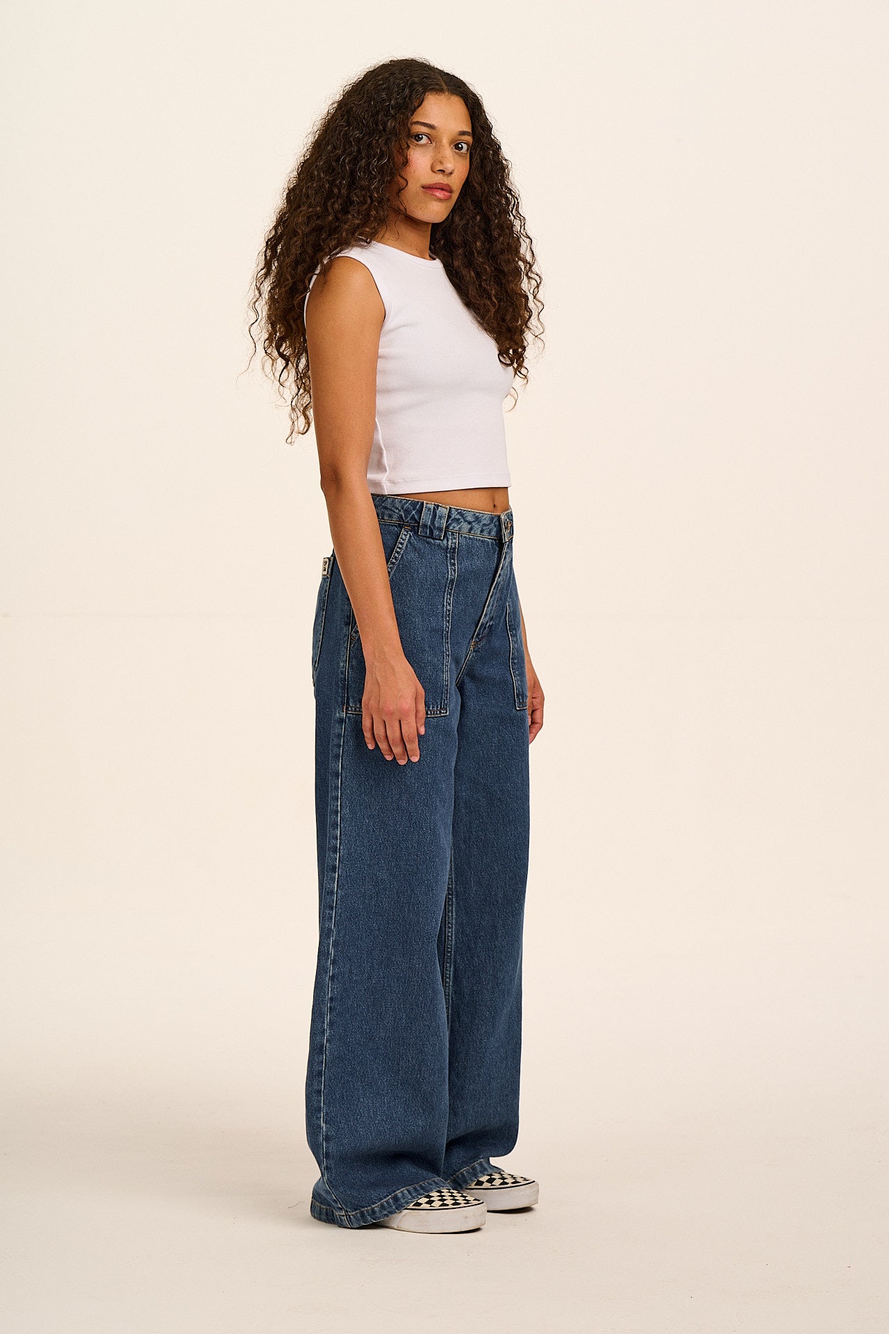 Delores - Wide Leg Denim Jeans in Mid Wash Blue