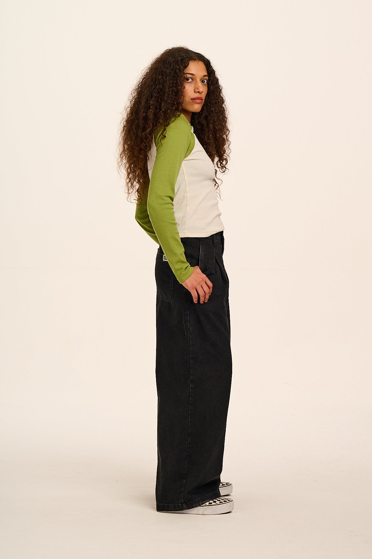 Tate - Denim Wide Leg Jeans in Black Wash