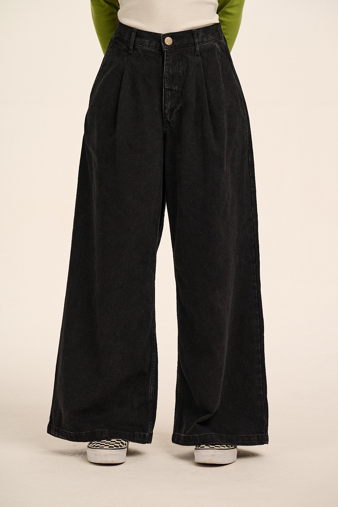 Tate - Denim Wide Leg Jeans in Black Wash