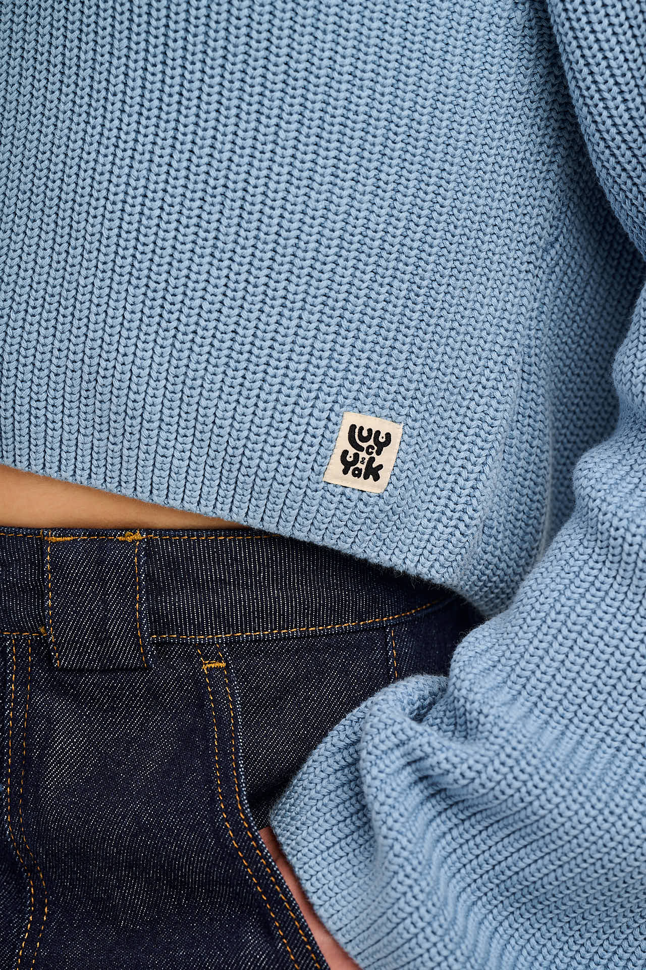 Robyn - V-Neck Cotton Cardigan in Sky Blue