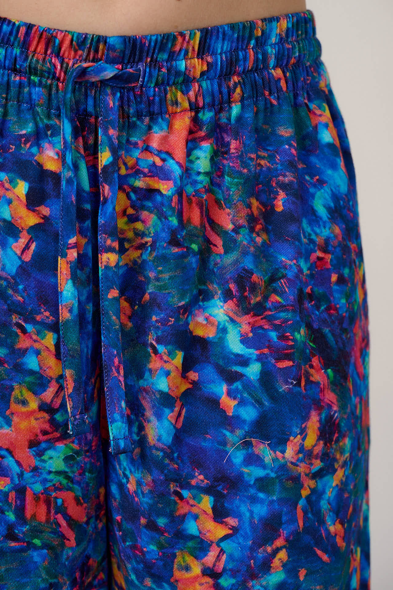 L.E. Chuck - Wide Leg Cotton Trousers in Digital Blur Natural History Museum & Yak