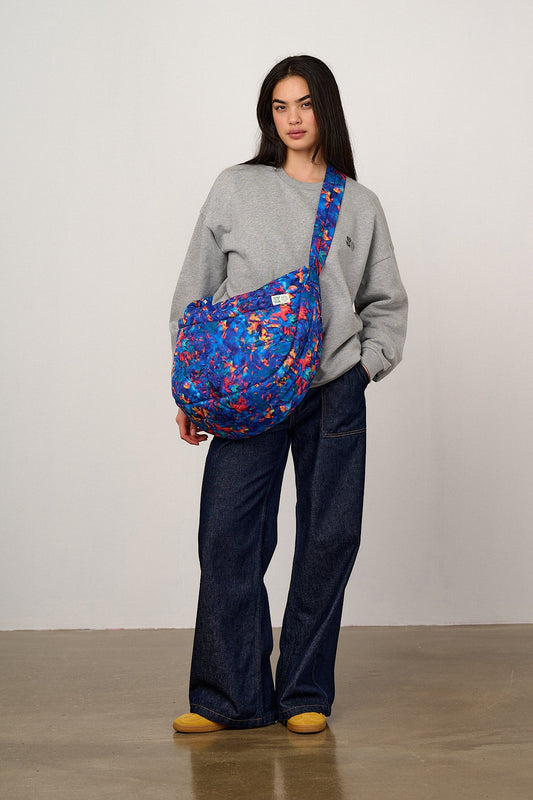 L.E. Laval - Weekend Bag in Digital Blur Natural History Museum & Yak