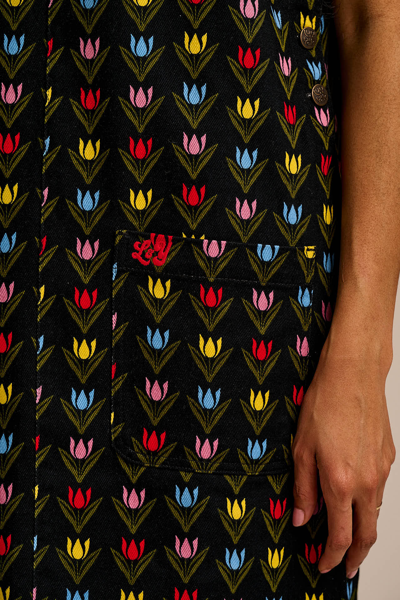 Layla - Mini Cotton Dress in Black Tulip Print