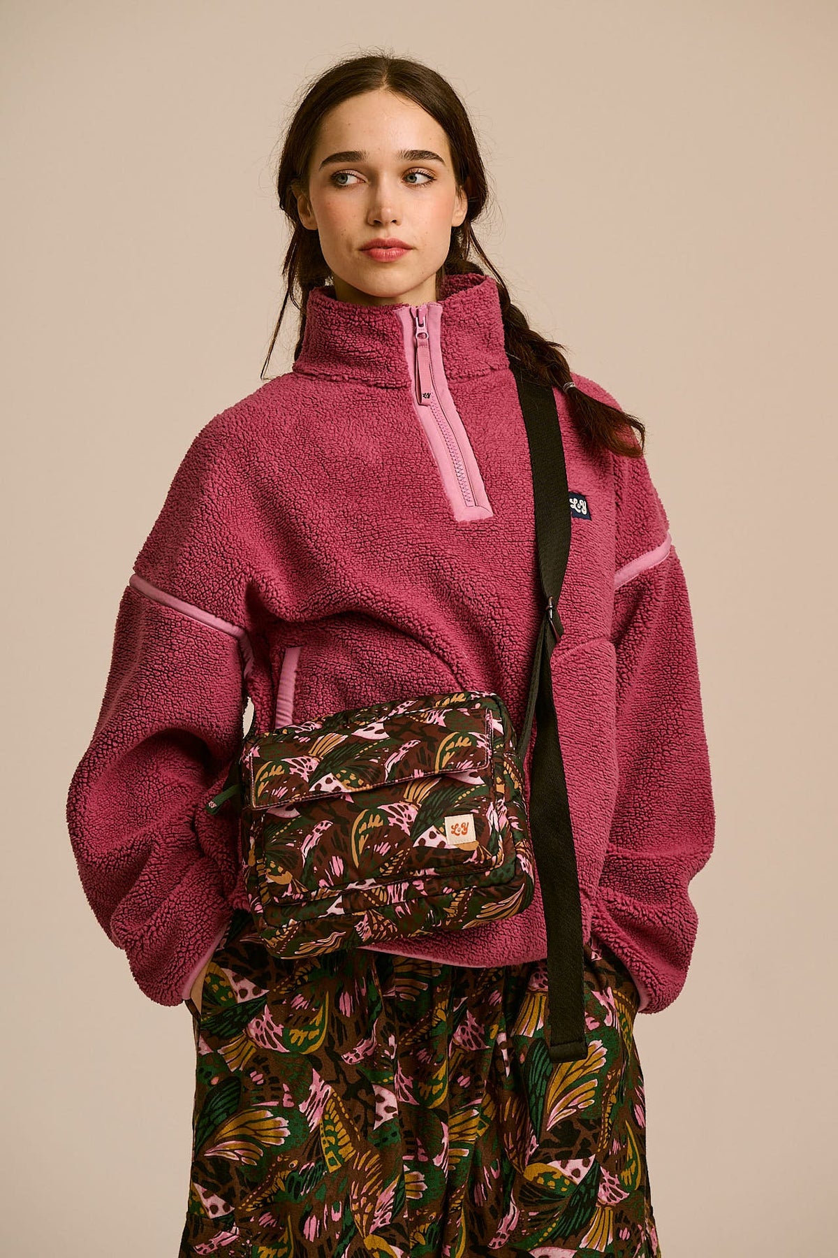 Maddox - Recycled Polyester Crossbody Bag in Butterfly