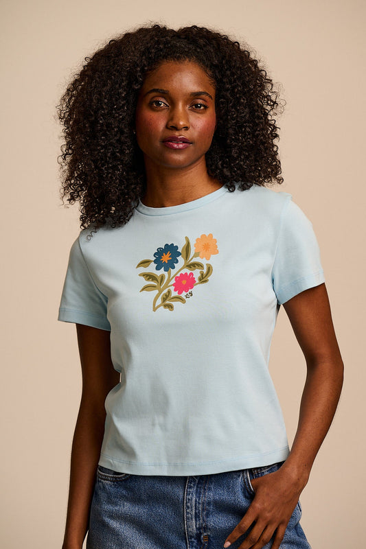 Maya - Cotton T-Shirt in Light Blue Floral Print