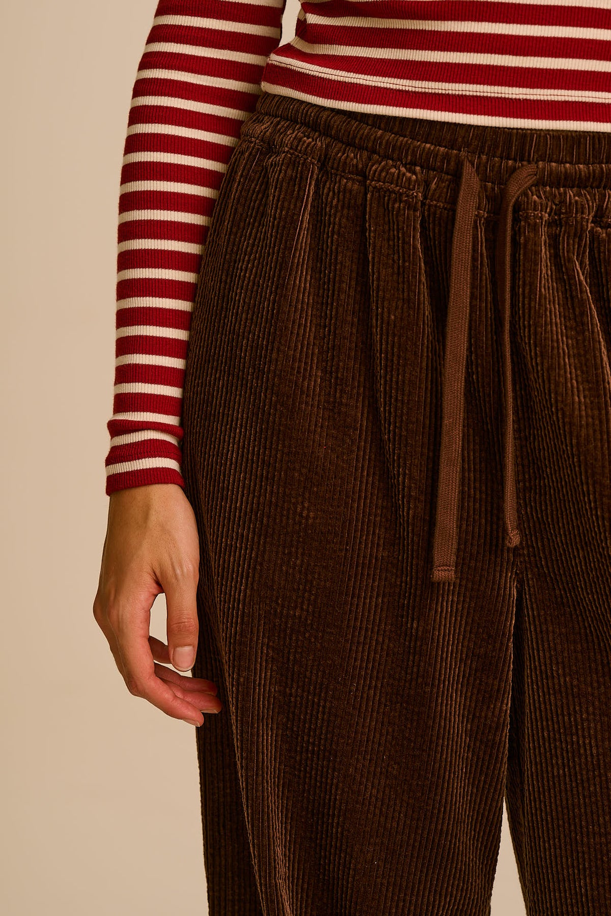 Norris - Wide Leg Corduroy Trousers in Chocolate