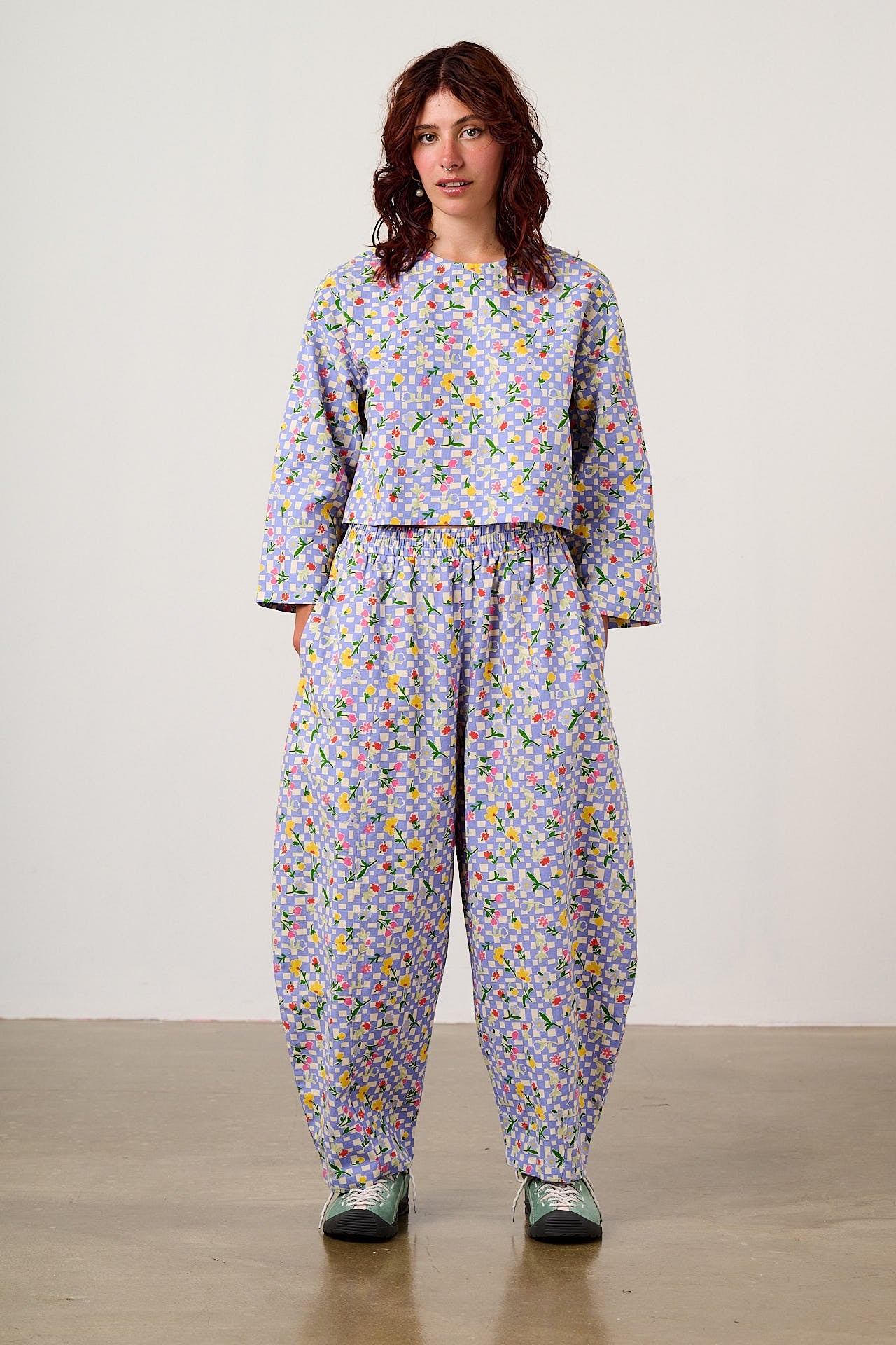 Obregon - Cotton Barrel Leg Trousers in Ditsy Checkerboard Floral