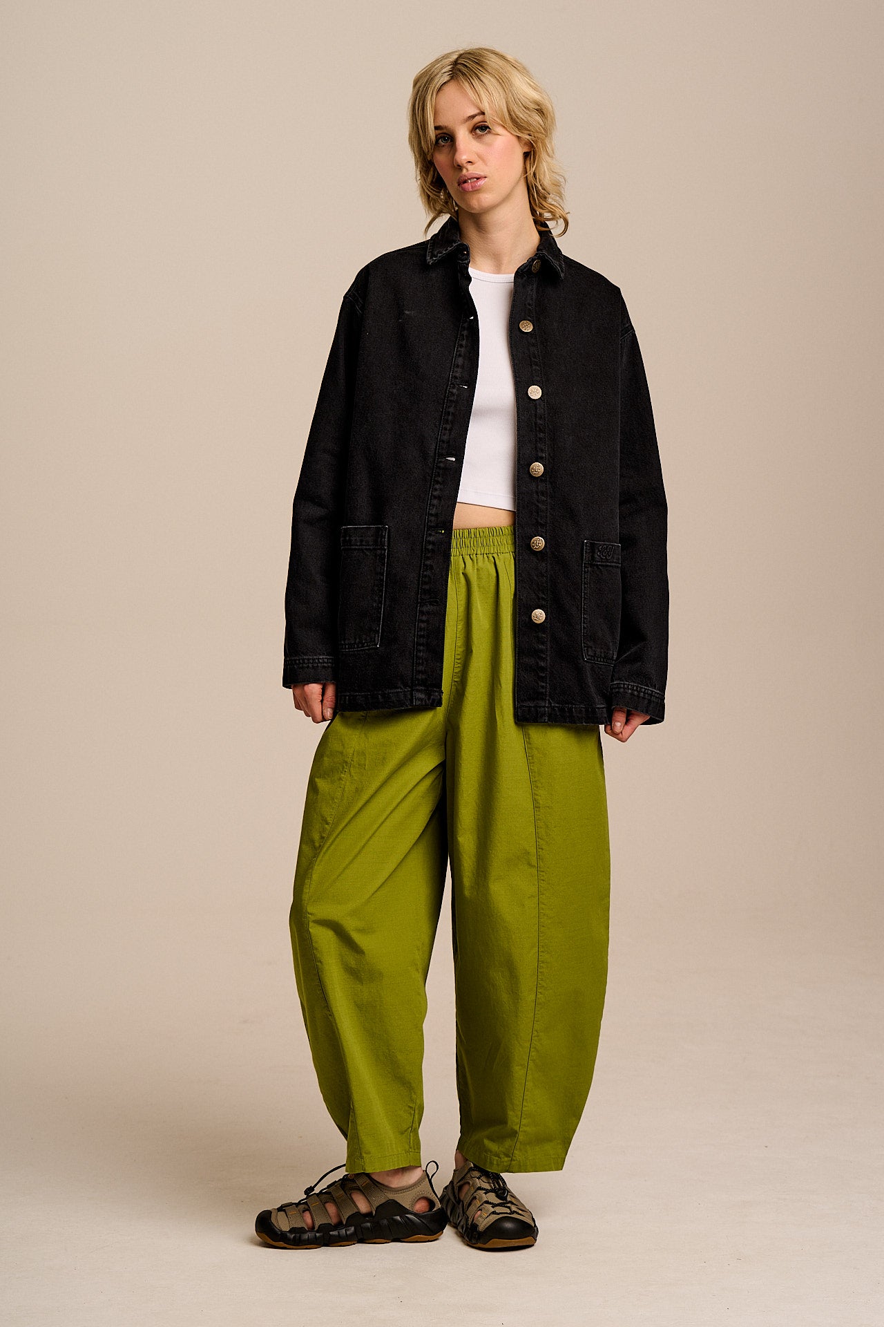 Olly - Denim Jacket in Washed Black