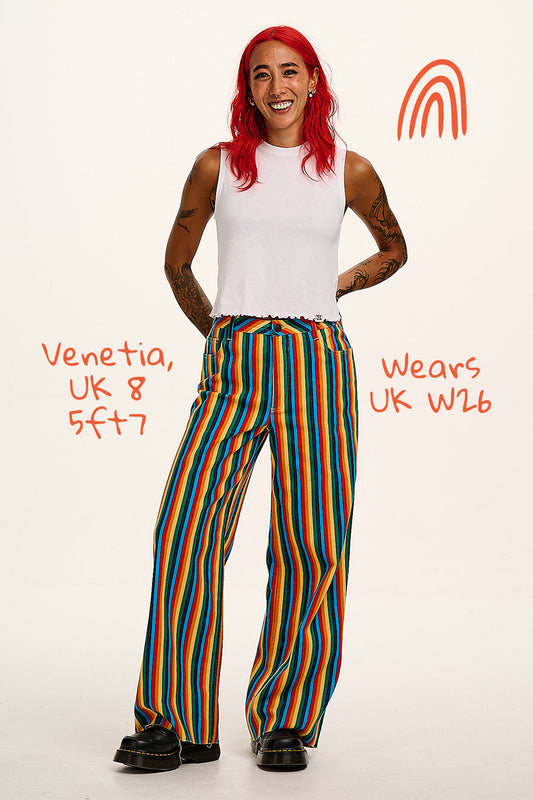 Carter - High Waisted Jeans in Rainbow Print