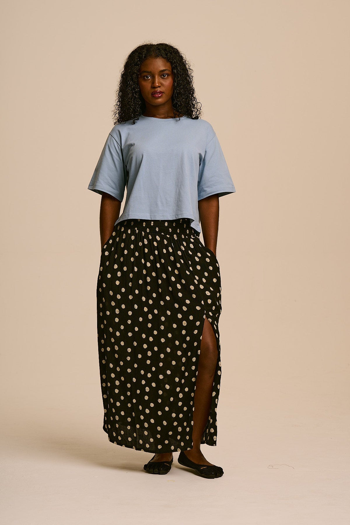 Poppy - Viscose Skirt in Black and Ecru Spot