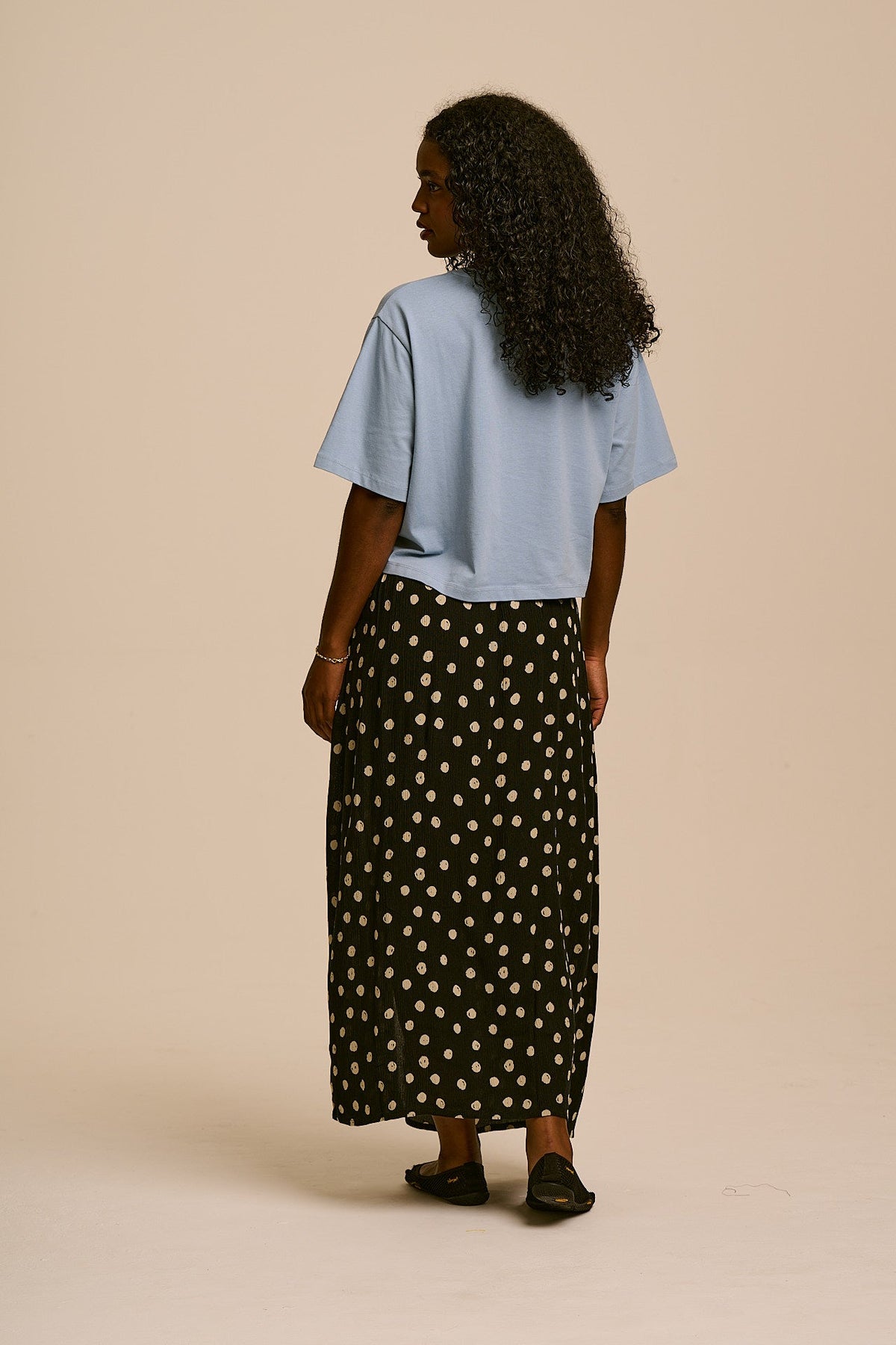 Poppy - Viscose Skirt in Black and Ecru Spot