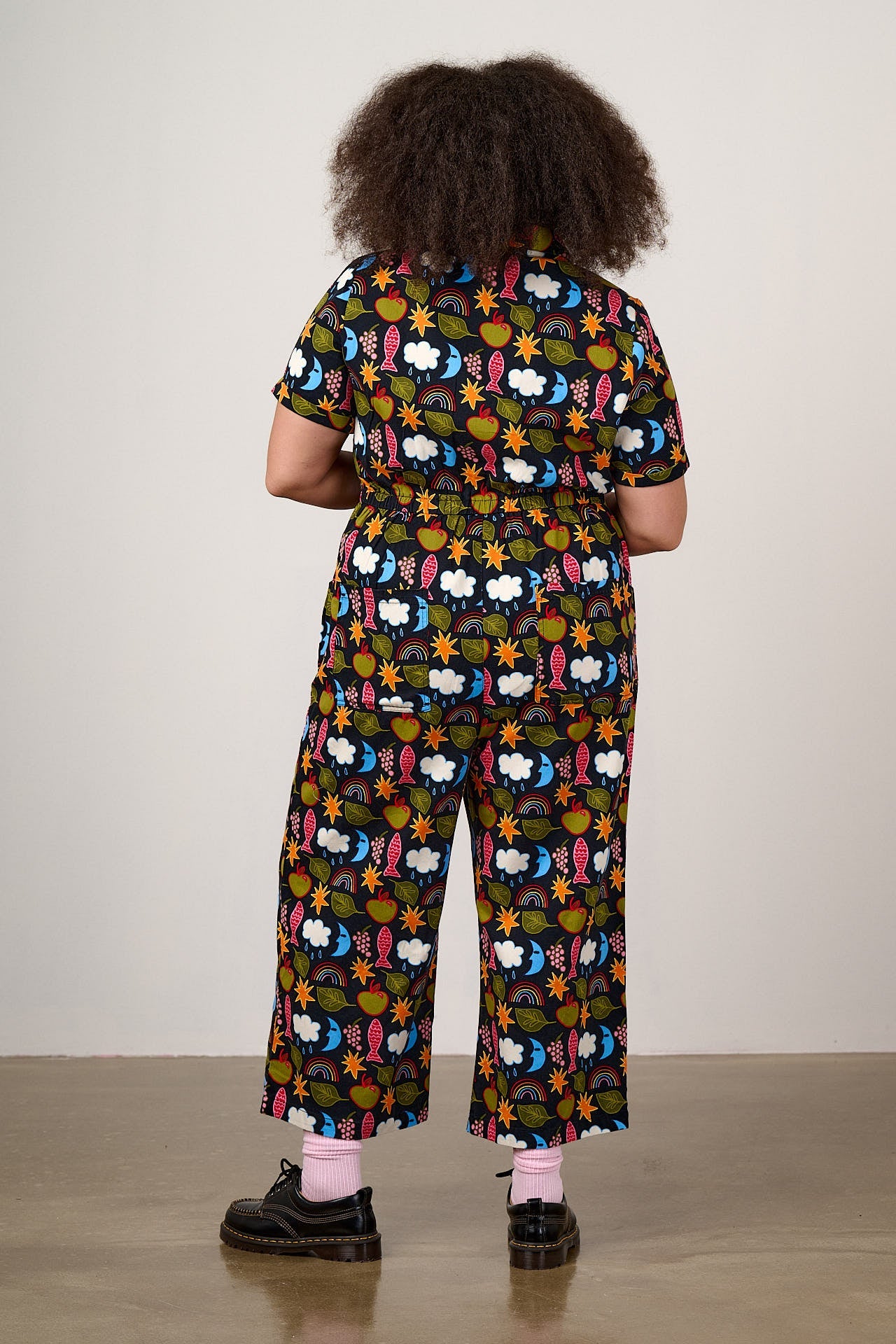 Ragan - Cotton Jumpsuit in Naive Shapes Print