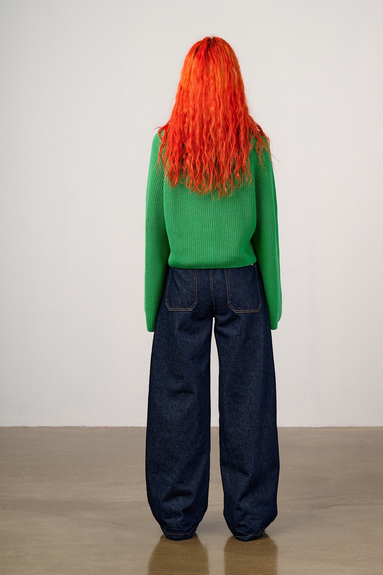 Robyn - V-Neck Cotton Cardigan in Kelly Green