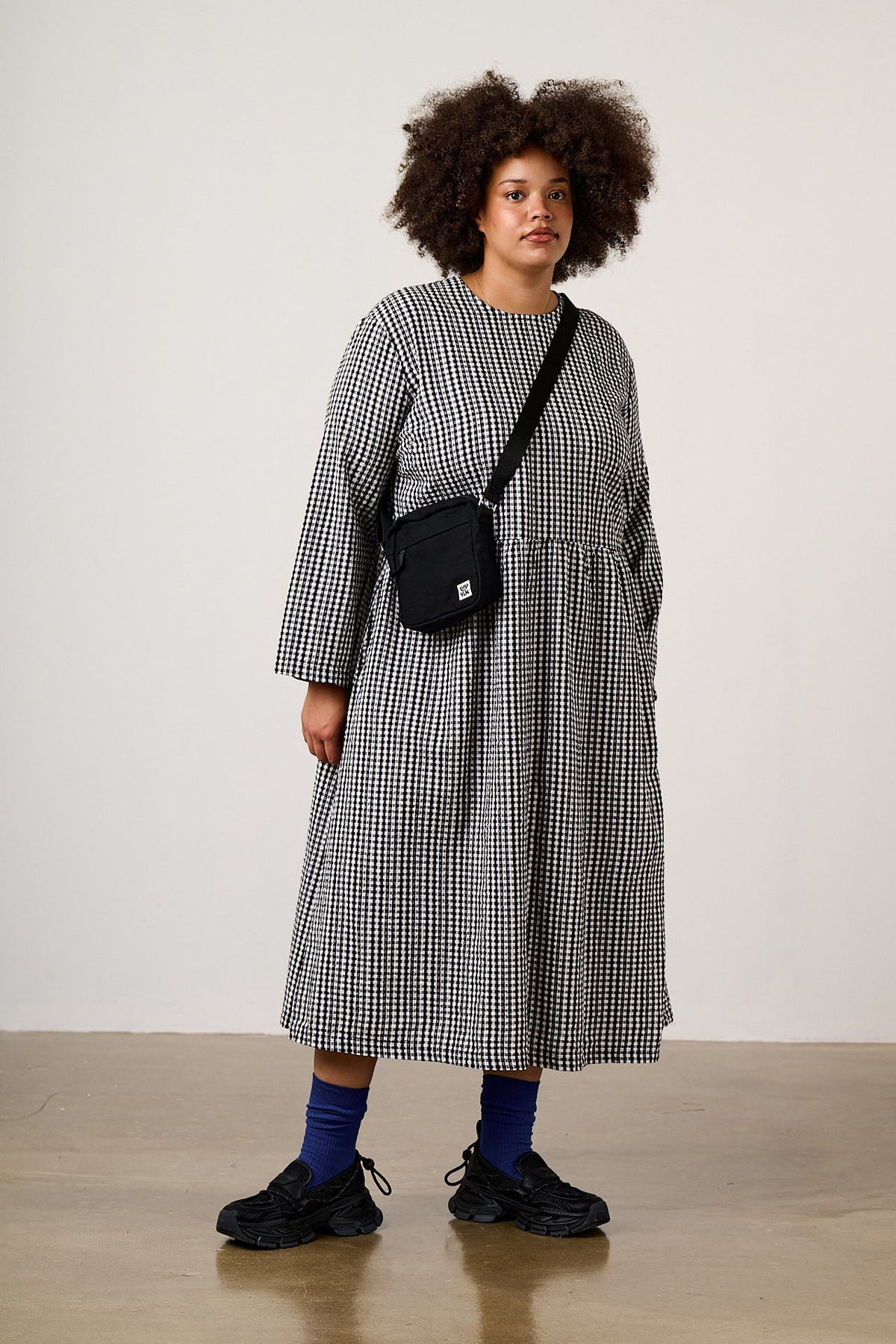 Roxton - Cotton Crossbody Bag in Black