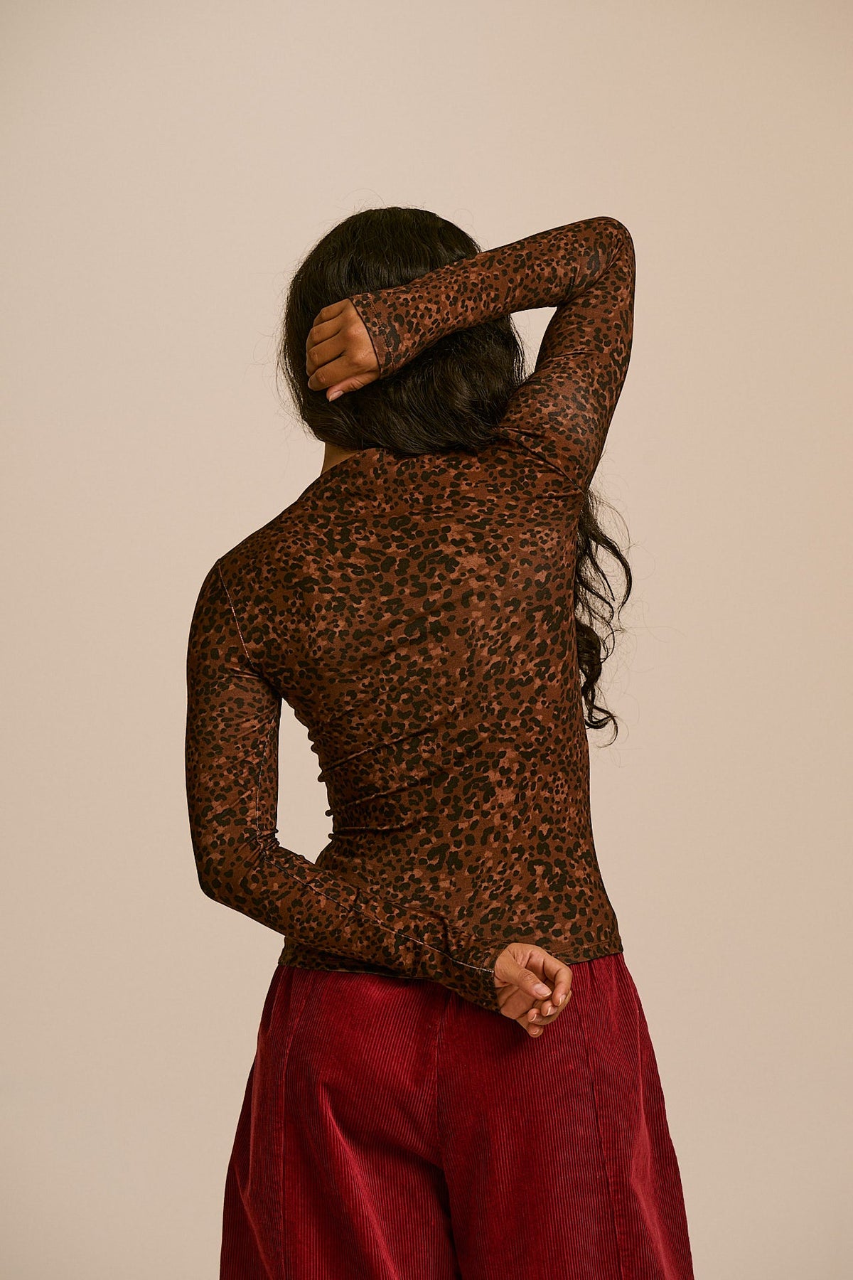 Sara - Mock Neck Viscose Top in Animal
