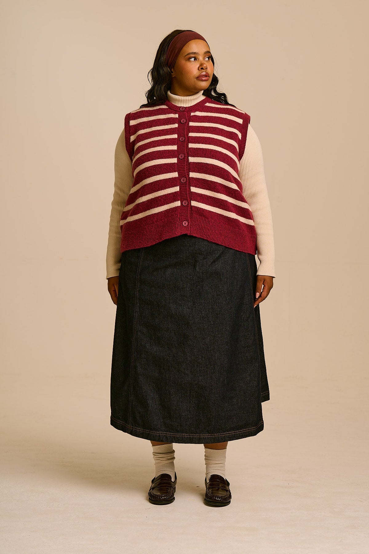 Vivi - Cotton Button Up Knitted Vest in Stripe