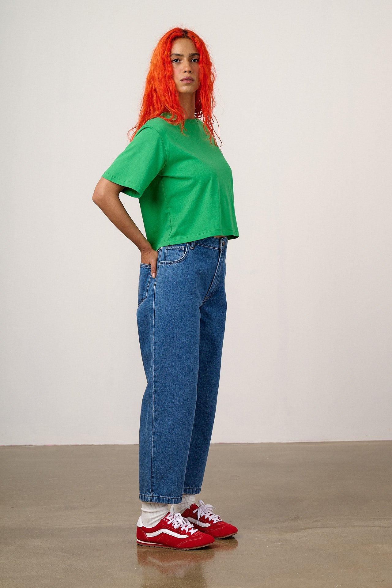 Zayla - Cropped Boxy T-Shirt in Kelly Green