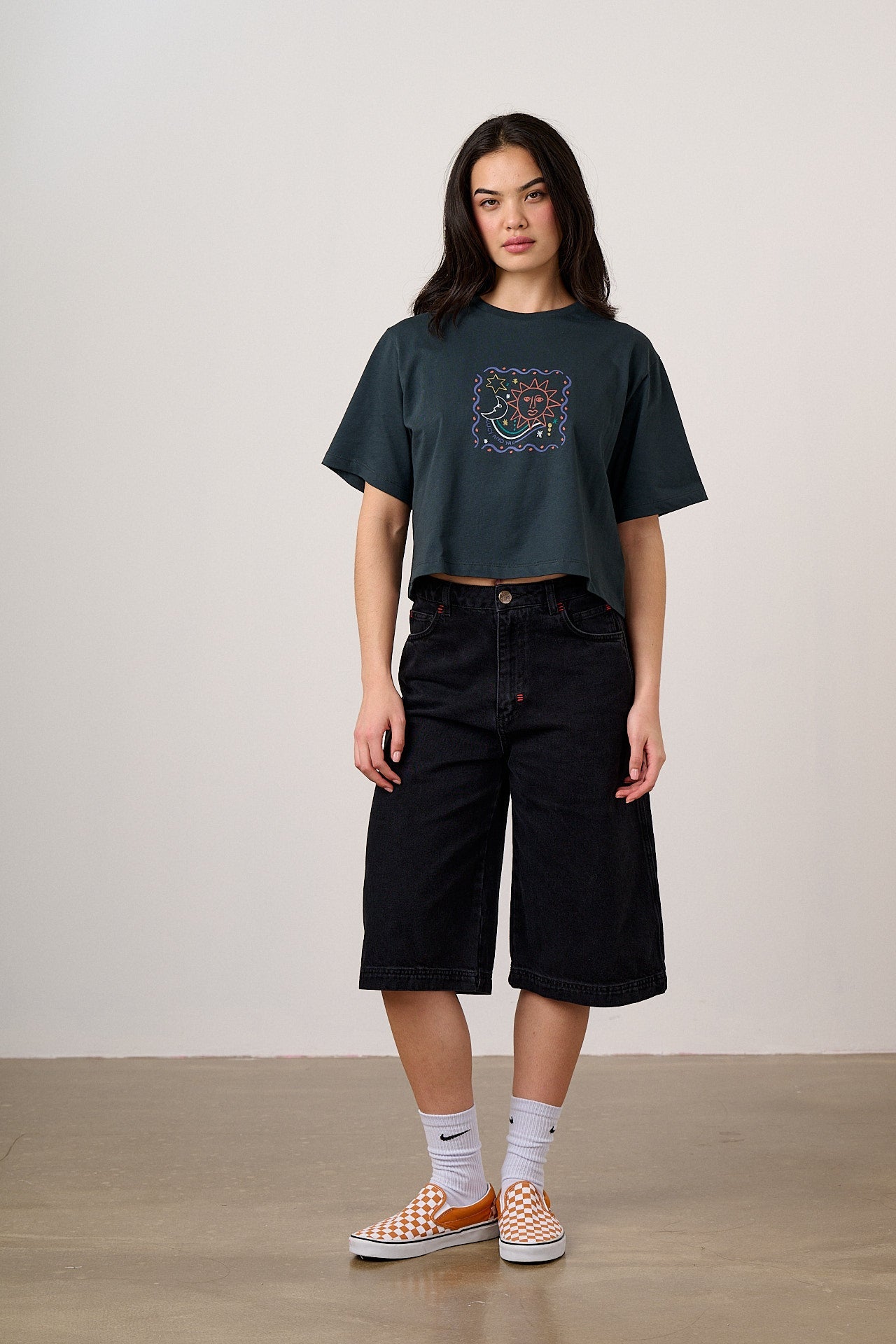 Zayla - Cropped Boxy T-Shirt in Black Cosmic Folk Print